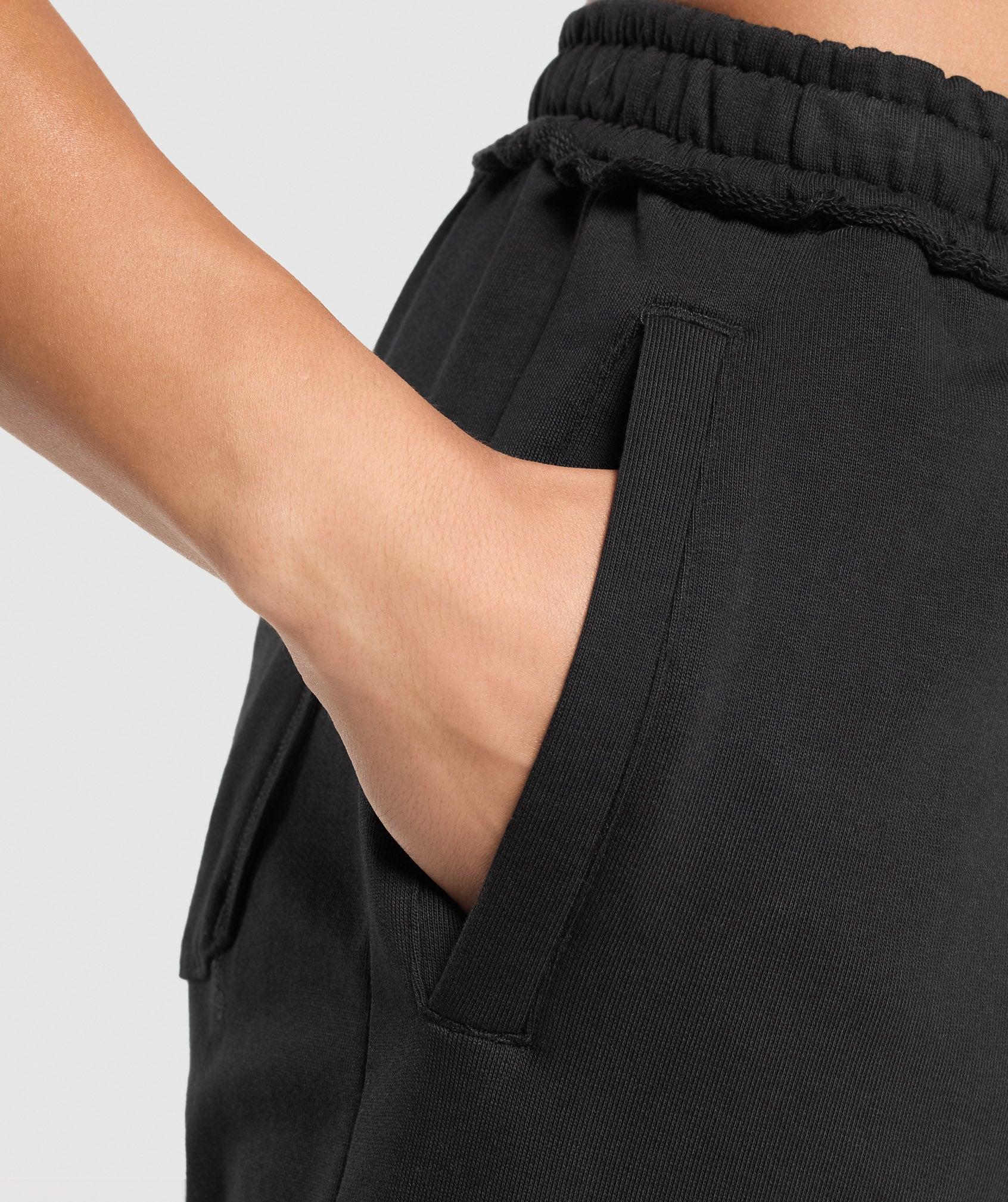 Gymshark Superset Oversized Joggers - Black Female Product Image