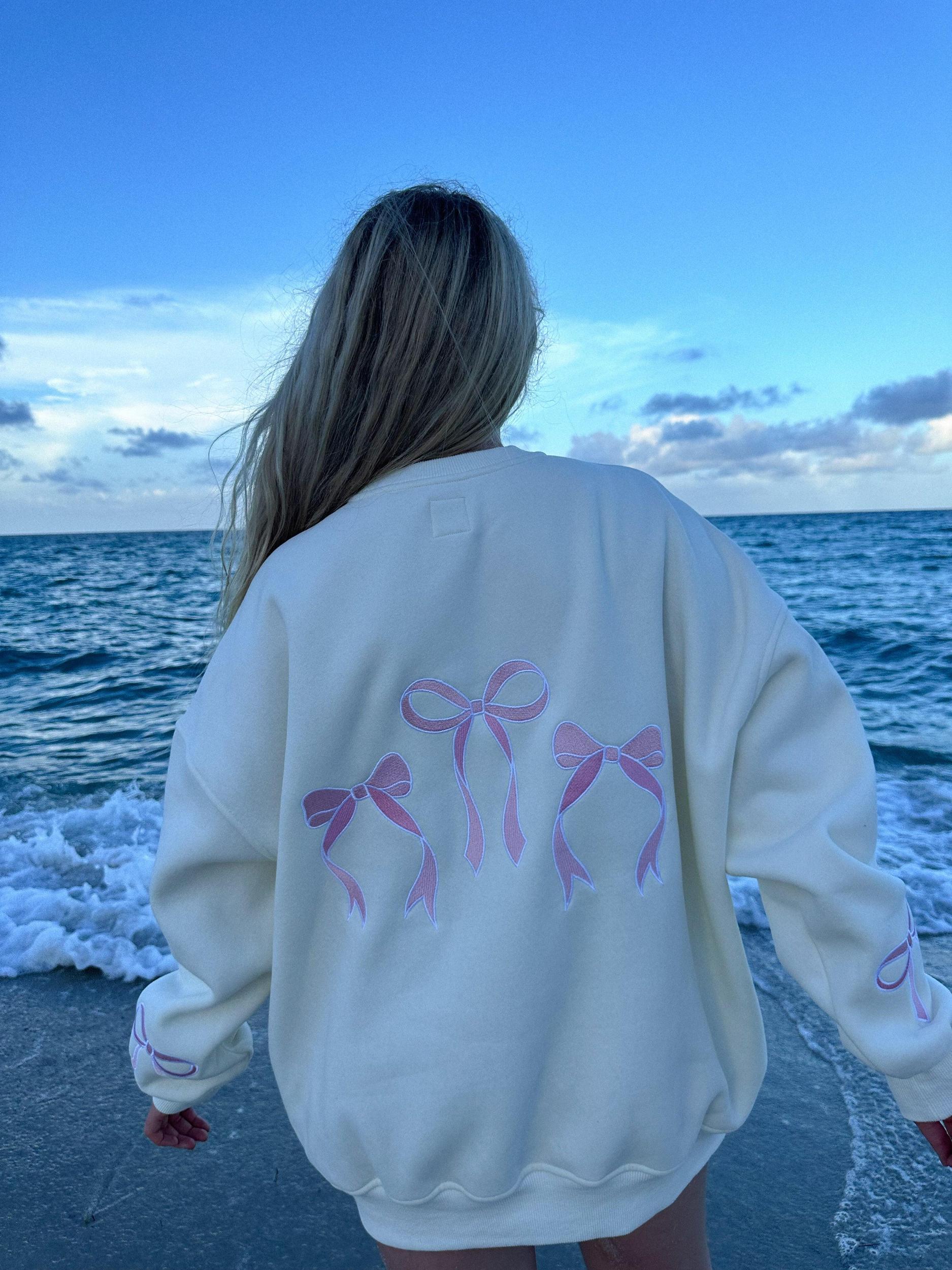 Pink Embroider Bow Sweatshirt Product Image