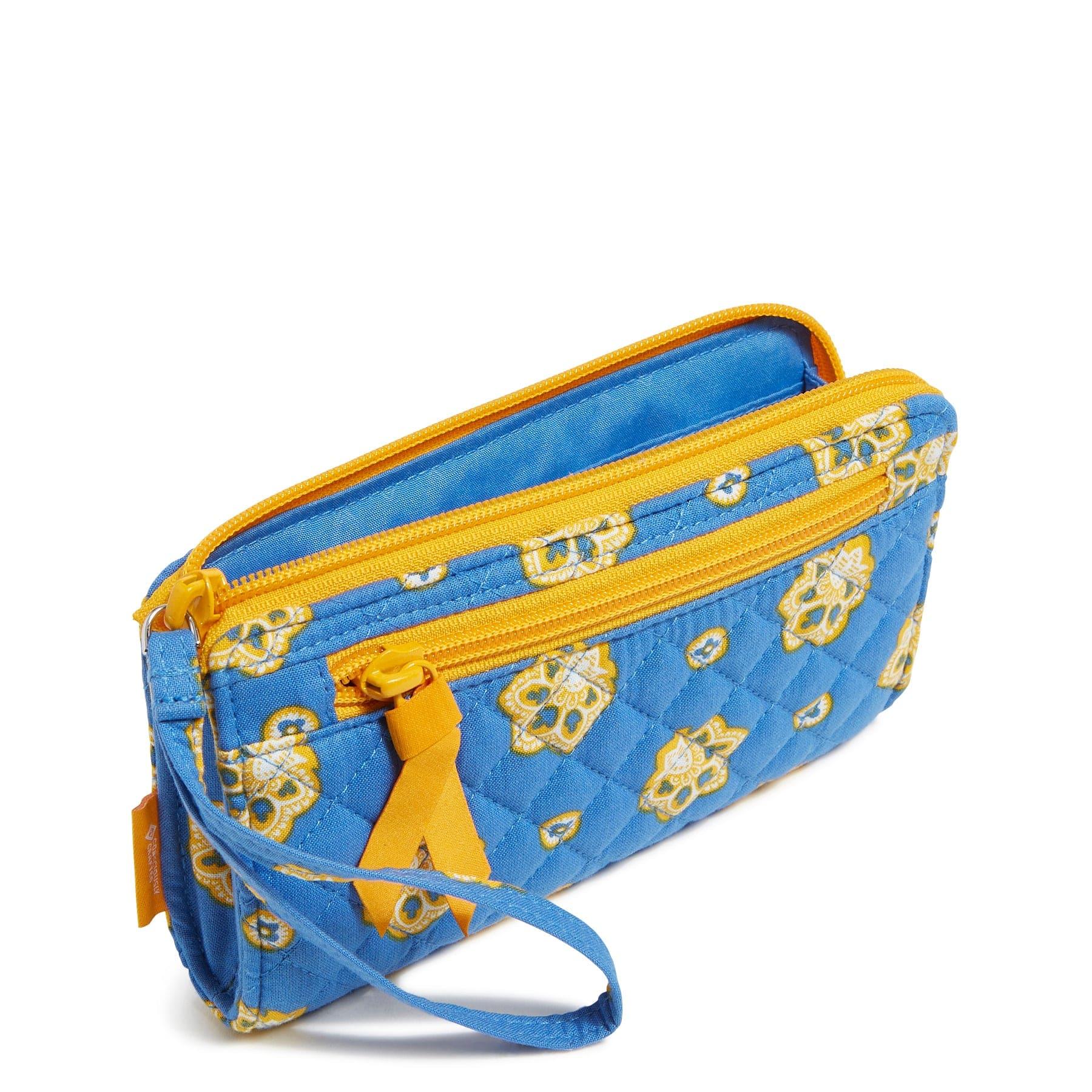 NFL RFID Front Zip Wristlet Product Image