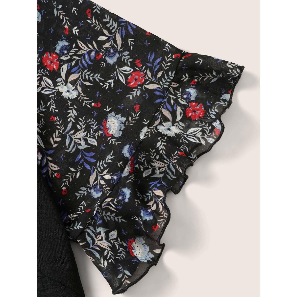 Plus Size Black Ditsy Floral Ruffles Raglan Sleeve Blouse Women Elegant Short sleeve Round Neck Everyday Blouses BloomChic 22-24/3X Product Image
