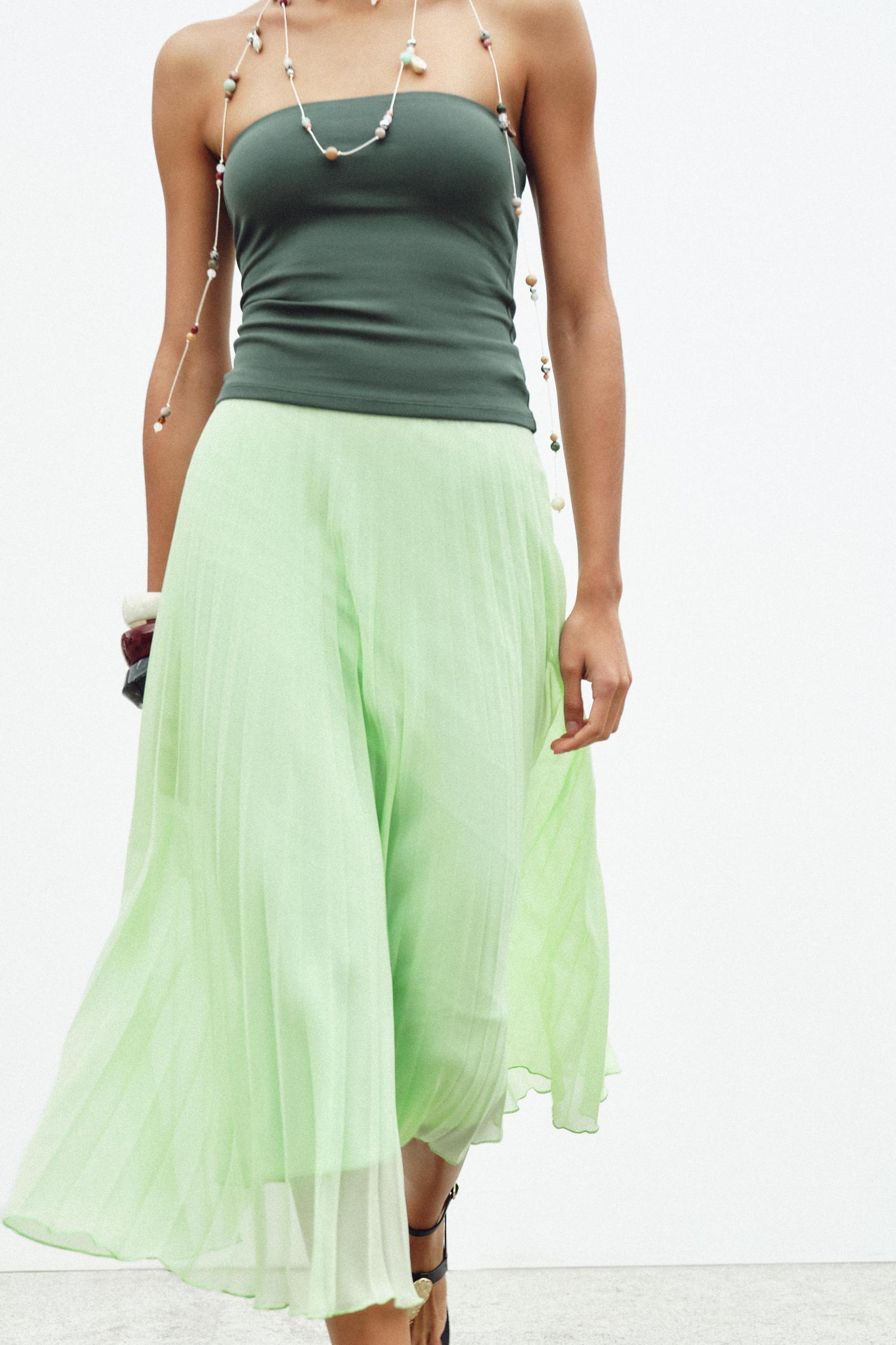 PLEATED MIDI SKIRT Product Image