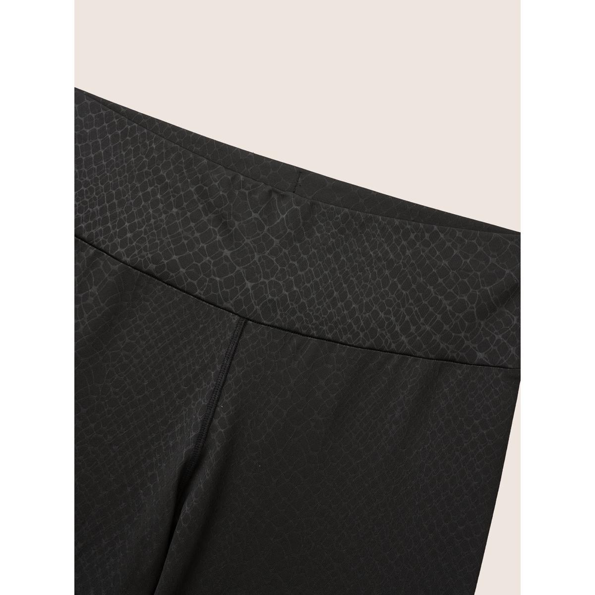 Plus Size Plain Textured Skinny High Rise Leggings Women Black Casual High stretch Skinny High Rise Everyday Leggings BloomChic 18-20/2X Product Image