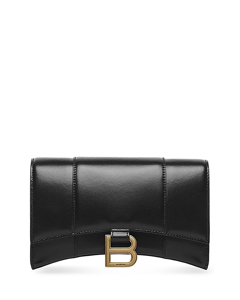 Womens Hourglass Wallet On Chain Product Image