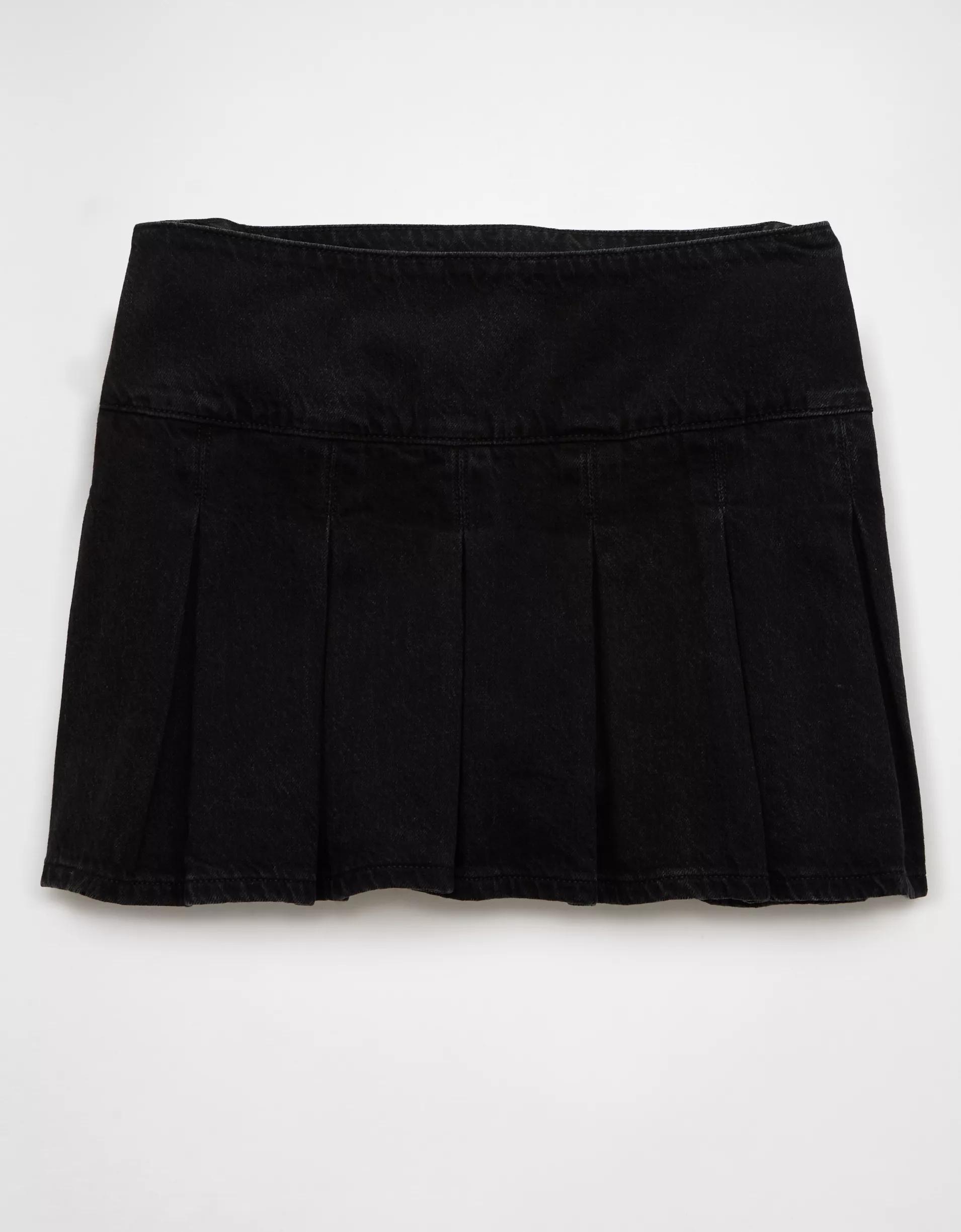 AE High-Waisted Pleated Denim Skort Product Image