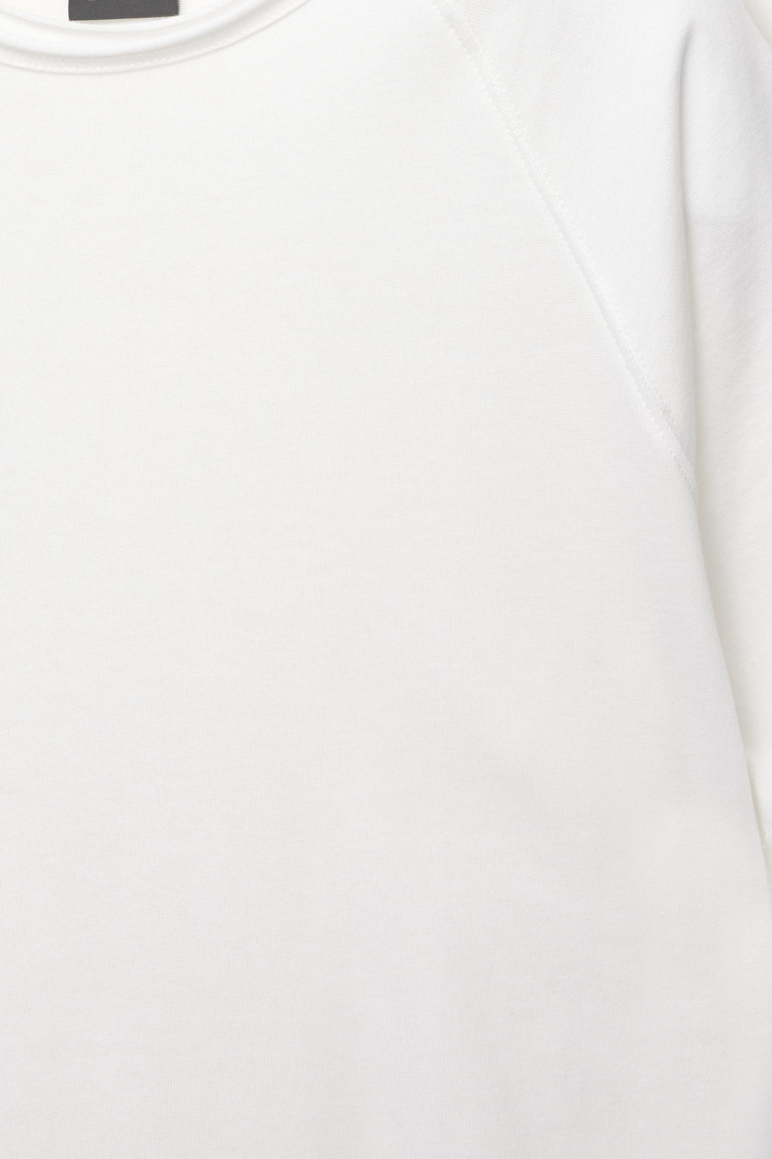 Short sleeve T-shirt with piping Product Image