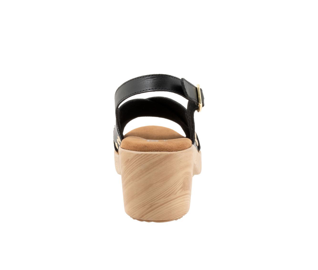 Women's Softwalk Florence Clogs Product Image