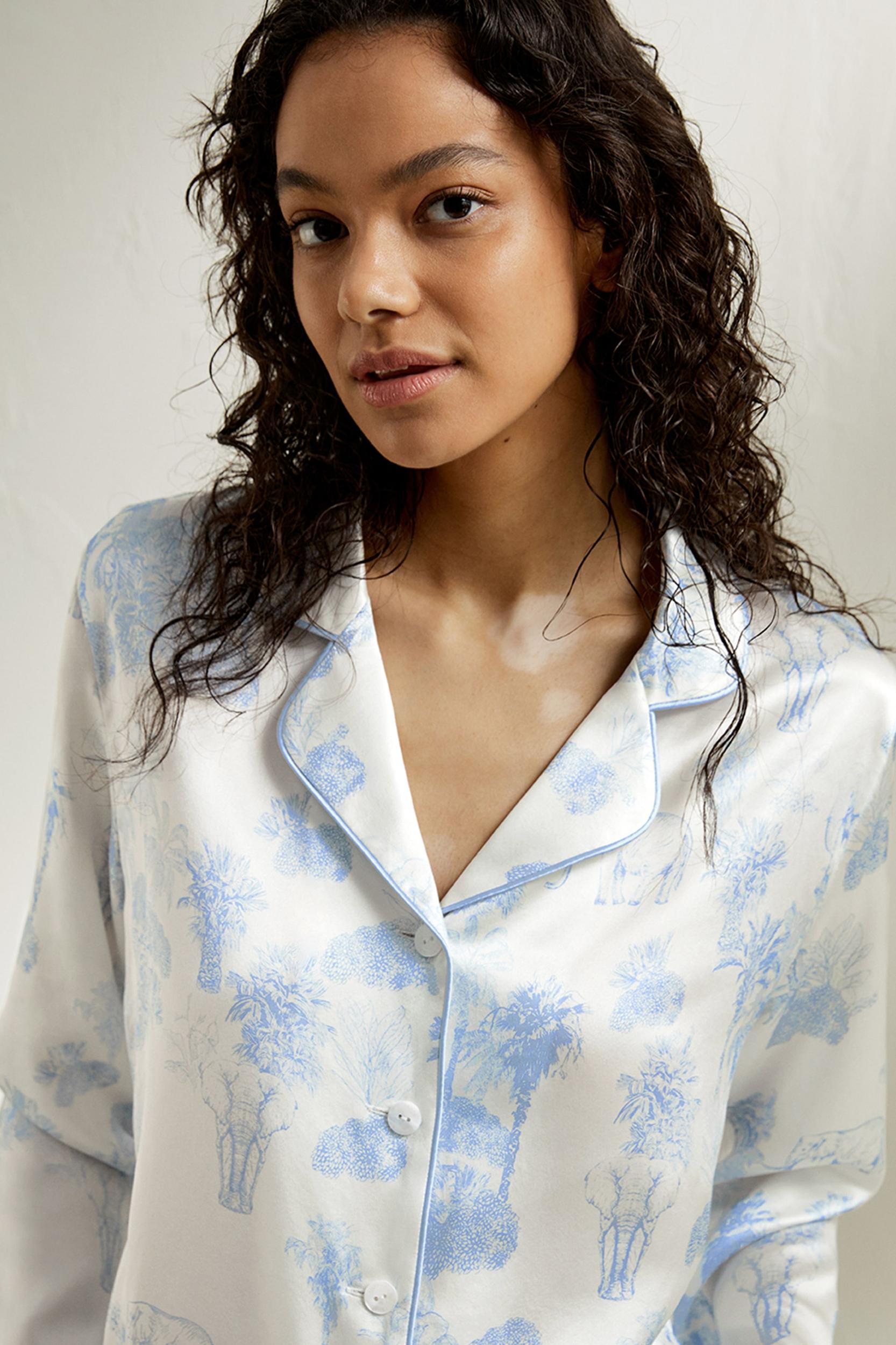 La Terra Long Pajama Set Product Image