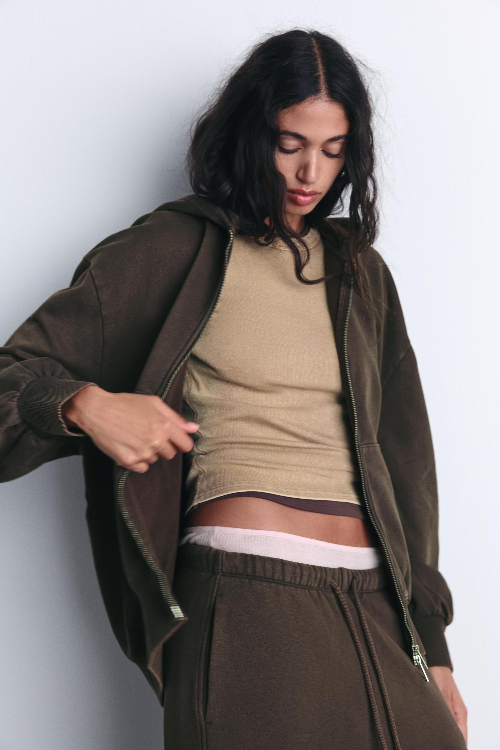 STRAIGHT LEG SWEATPANTS Product Image