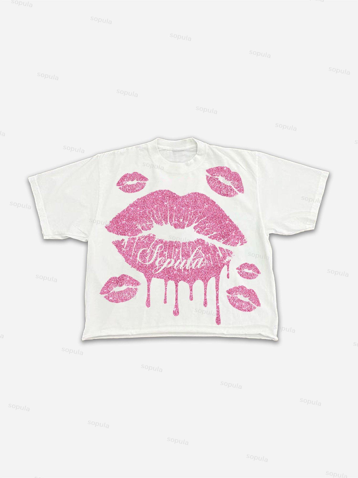 Glitter Fluid Lips Graphic Cropped T-shirt Product Image