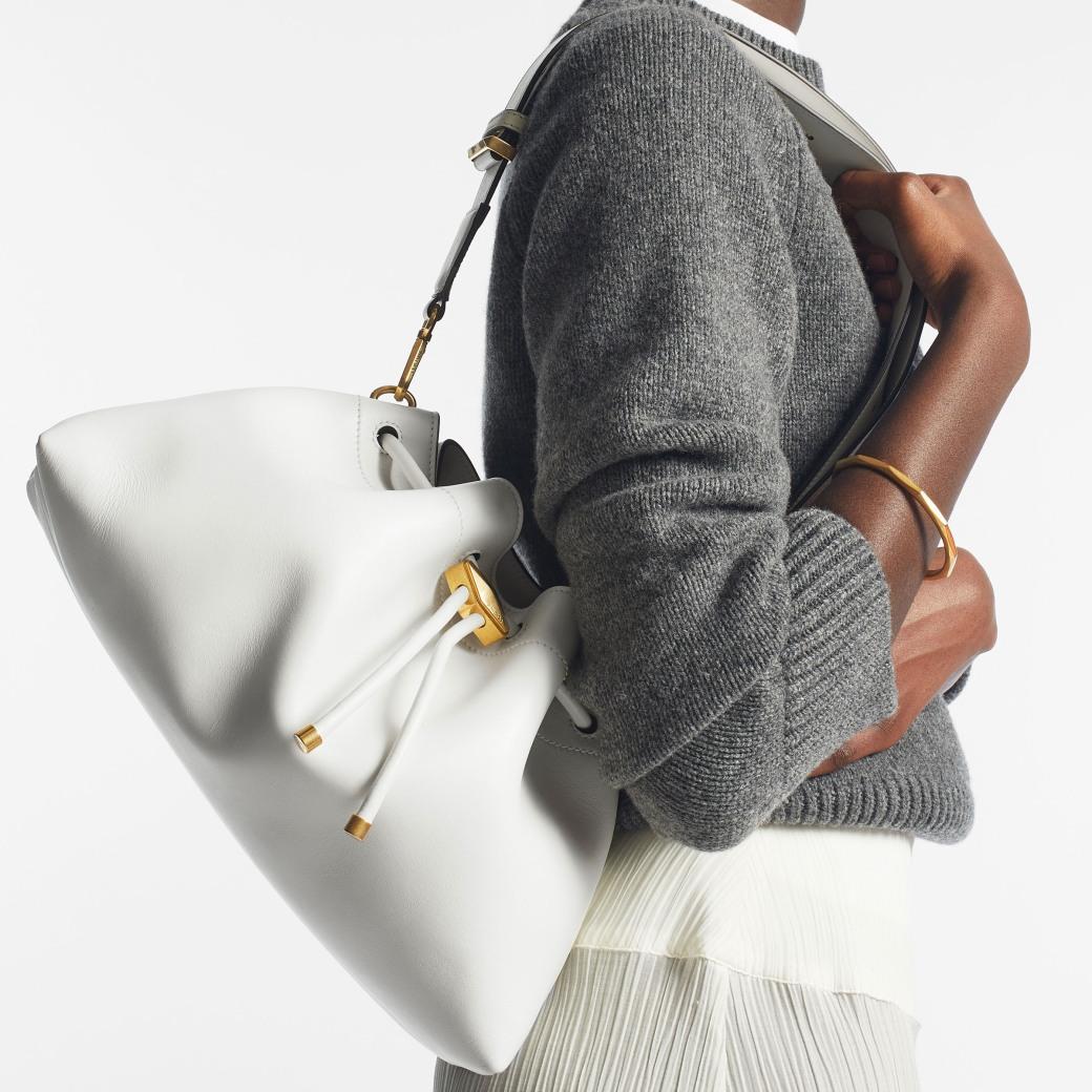 Cinch Medium Product Image