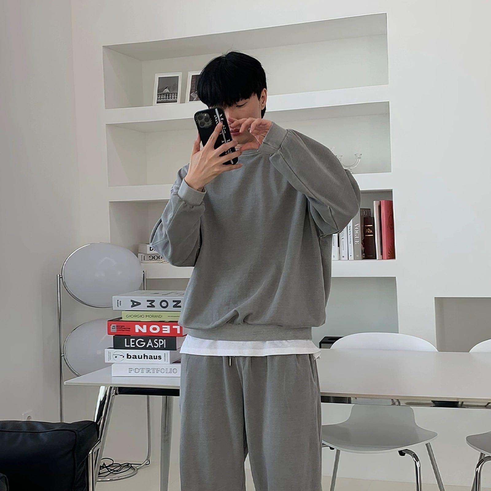 RT No. 12271 CREWNECK SWEATER & SWEATPANTS Product Image