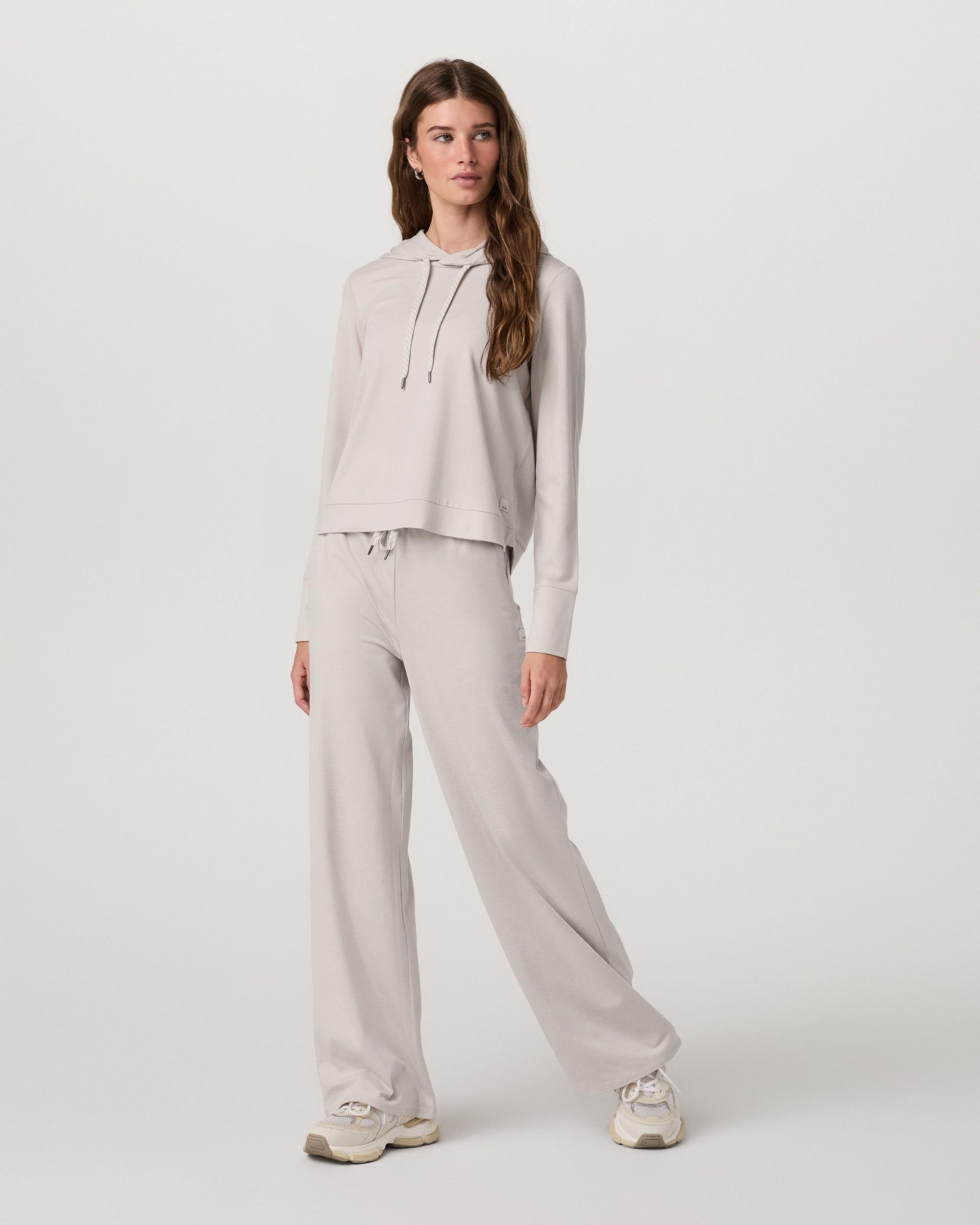 Halo Essential Hoodie Product Image