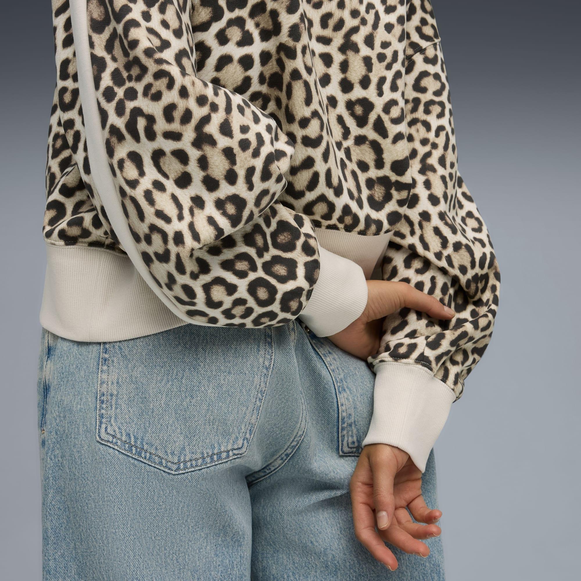 T7 Leo Oversized Crew Sweatshirt Women Product Image