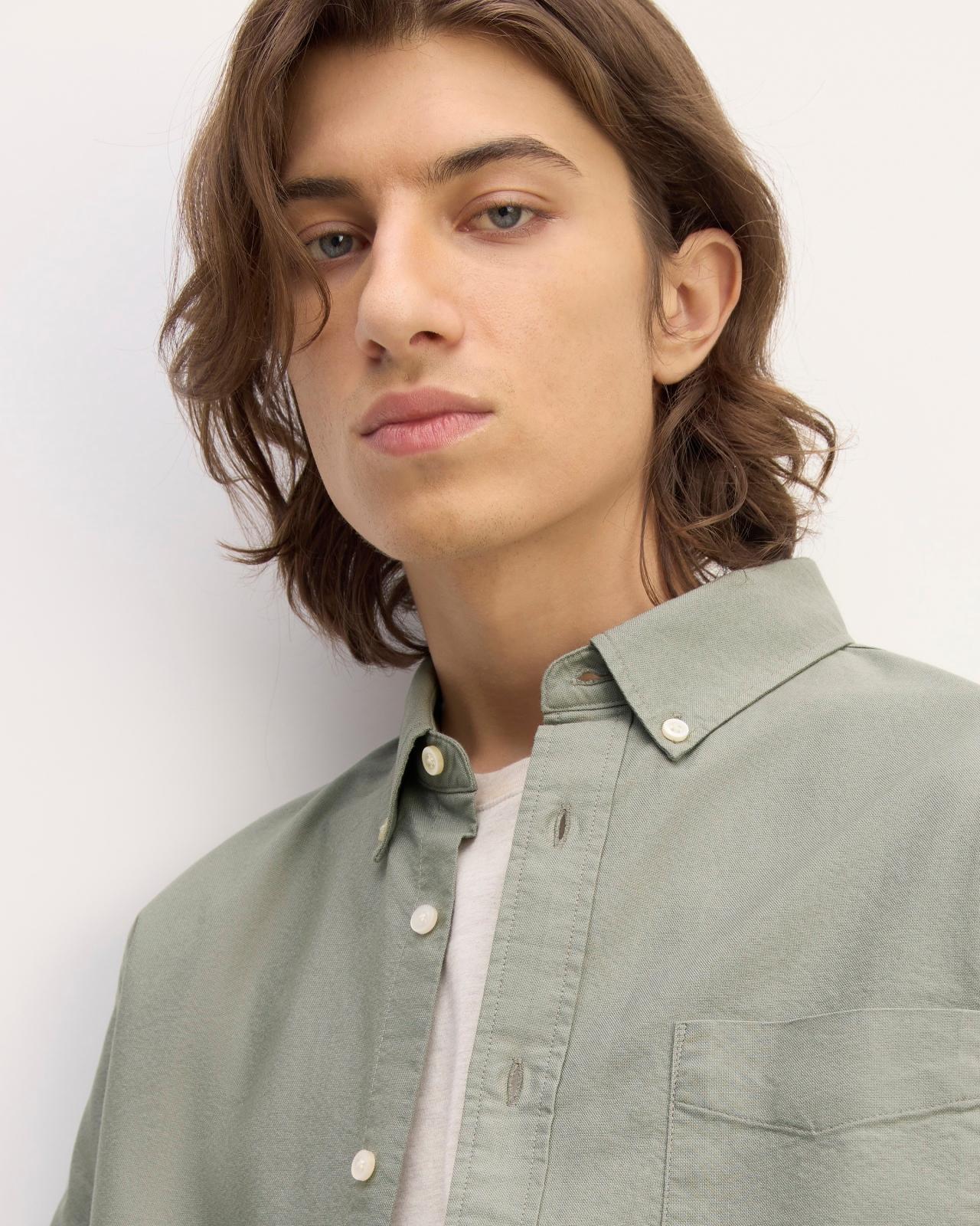 Mens Organic Short Sleeve Oxford Shirt by Everlane Product Image