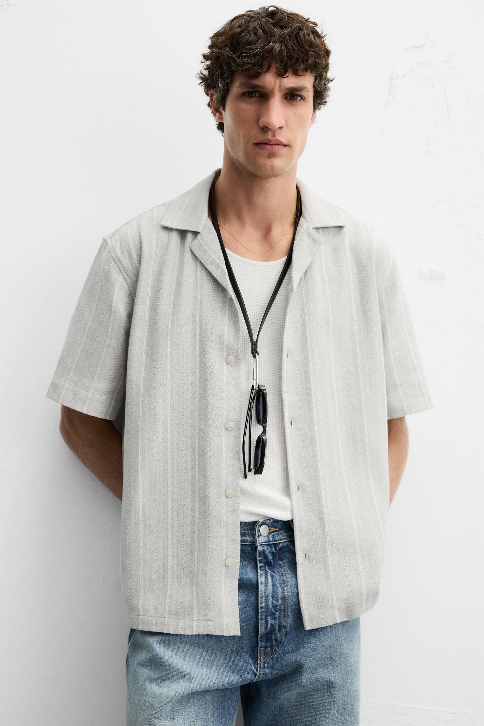 TEXTURED STRIPE SHIRT Product Image