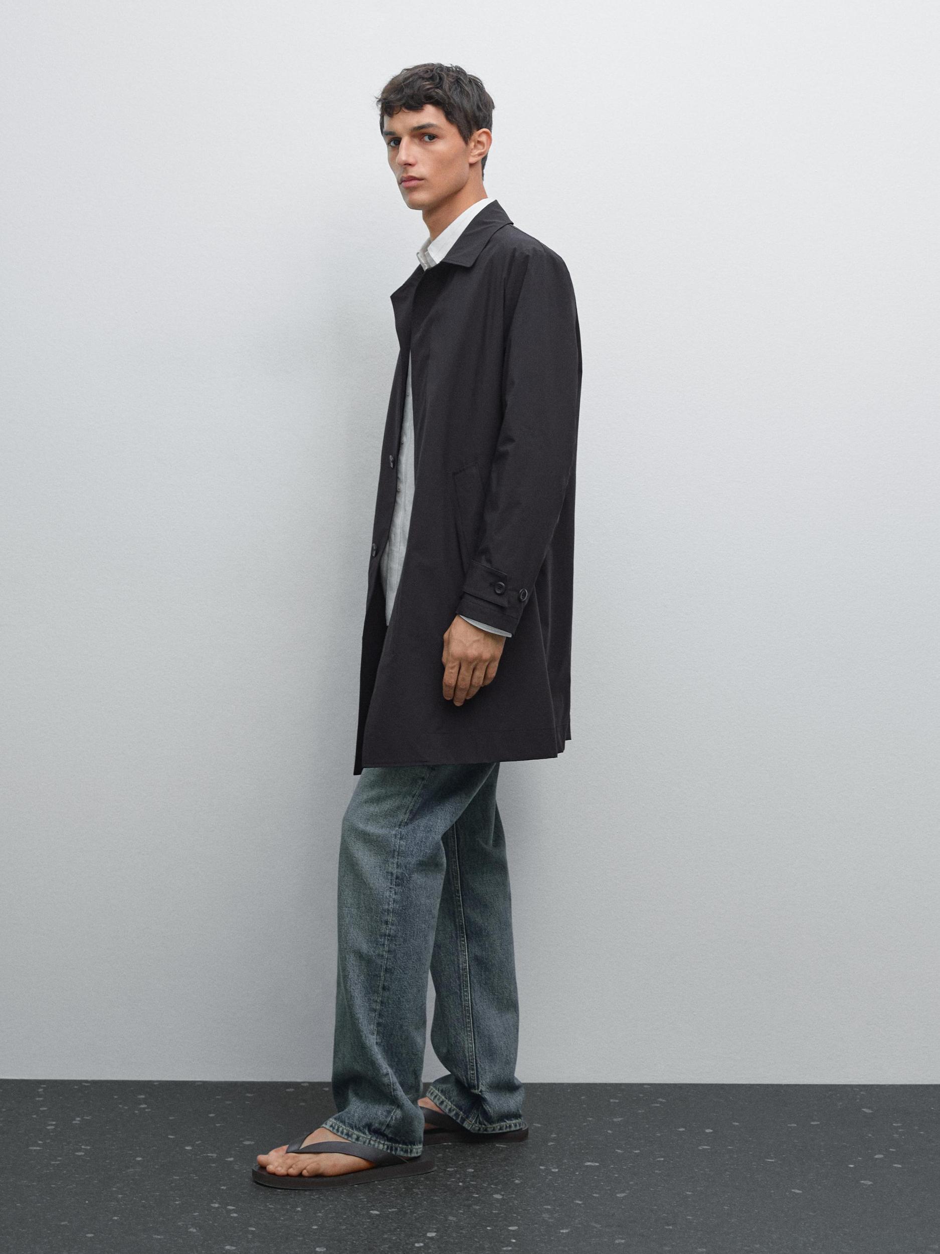 Lightweight trench coat with hidden buttons Product Image