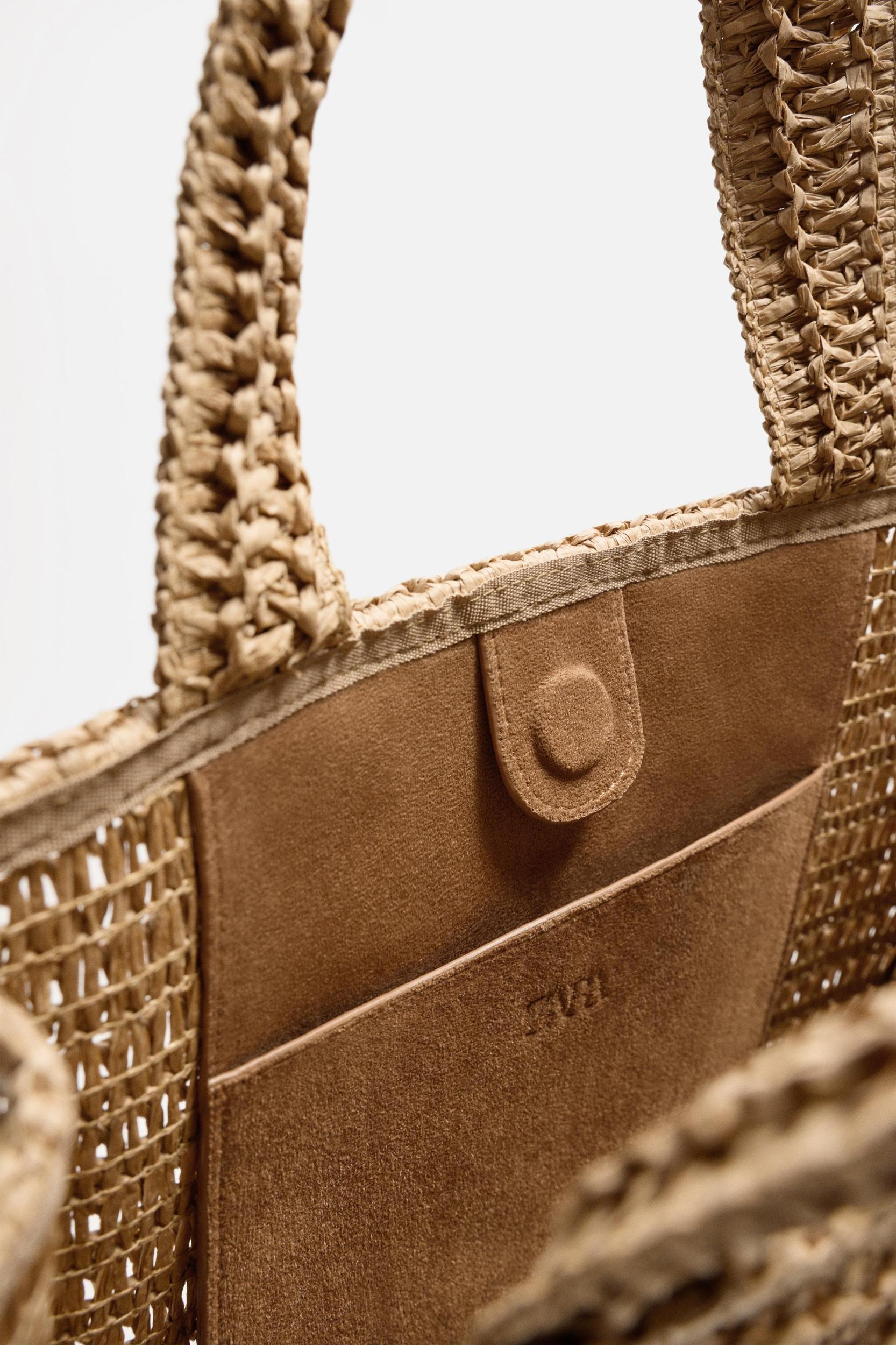 WOVEN SHOPPER BAG Product Image