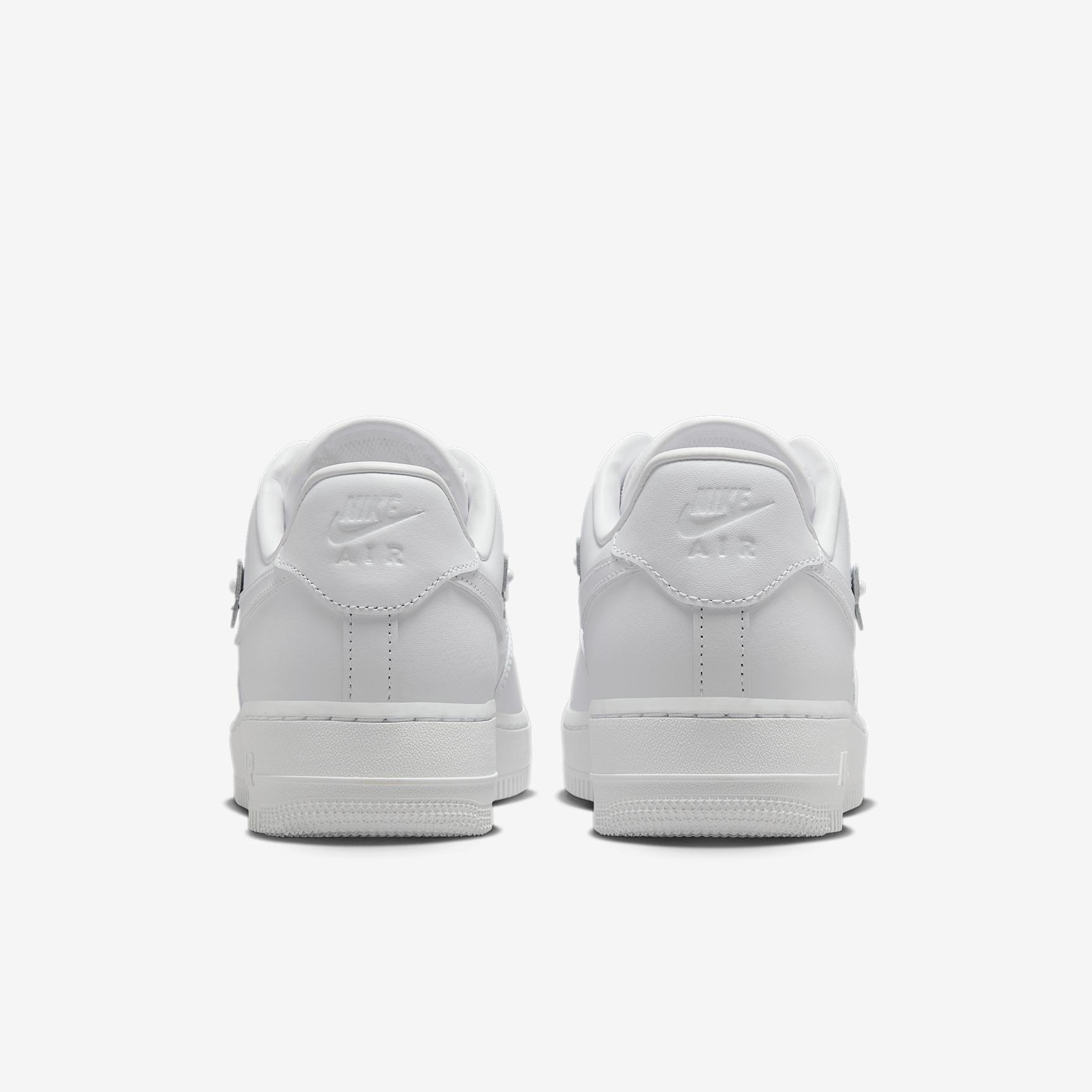 Nike Air Force 1 Low Women's Shoes Product Image
