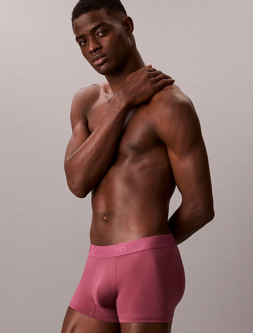 CK Black Trunk Product Image