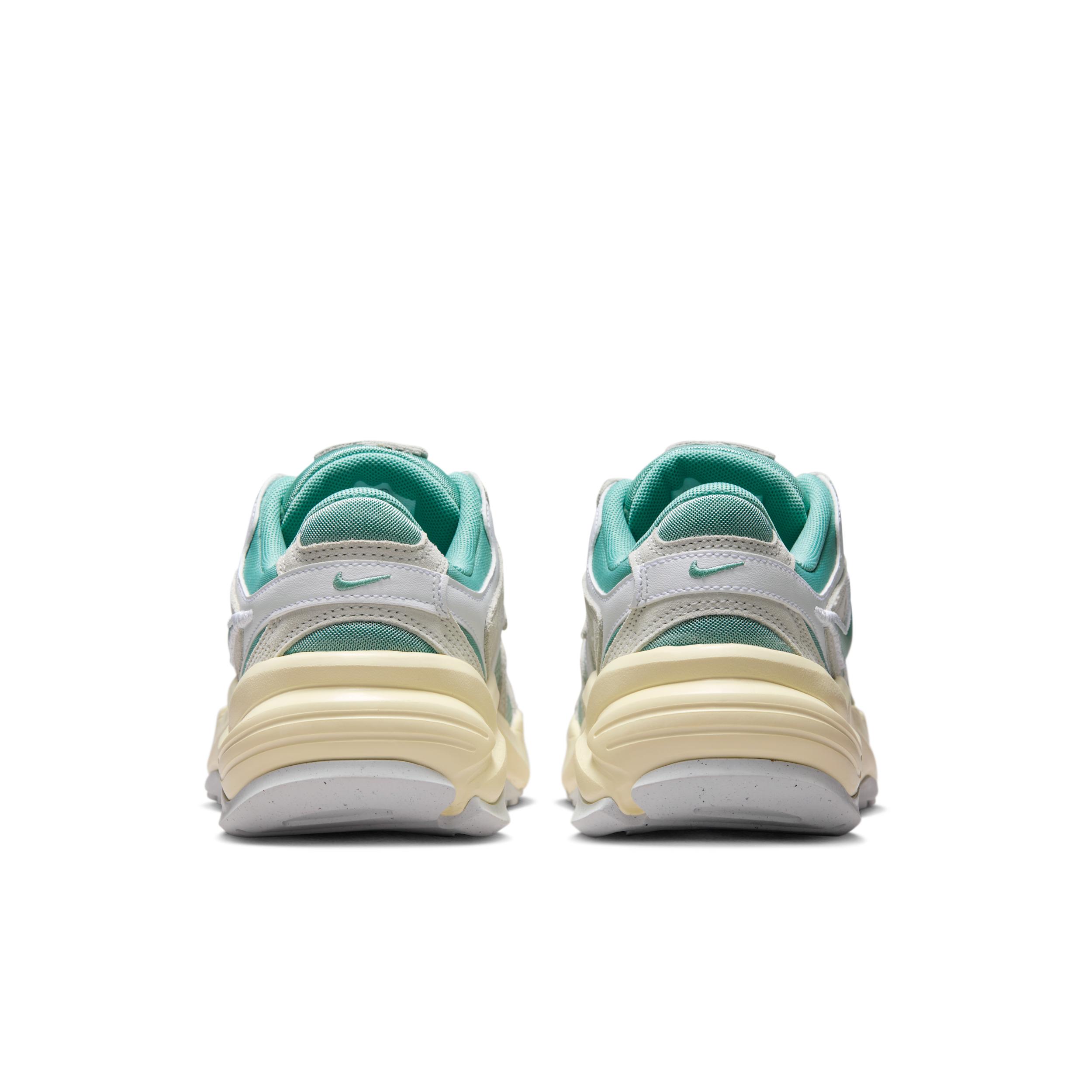 Nike Women's AL8 Shoes Product Image
