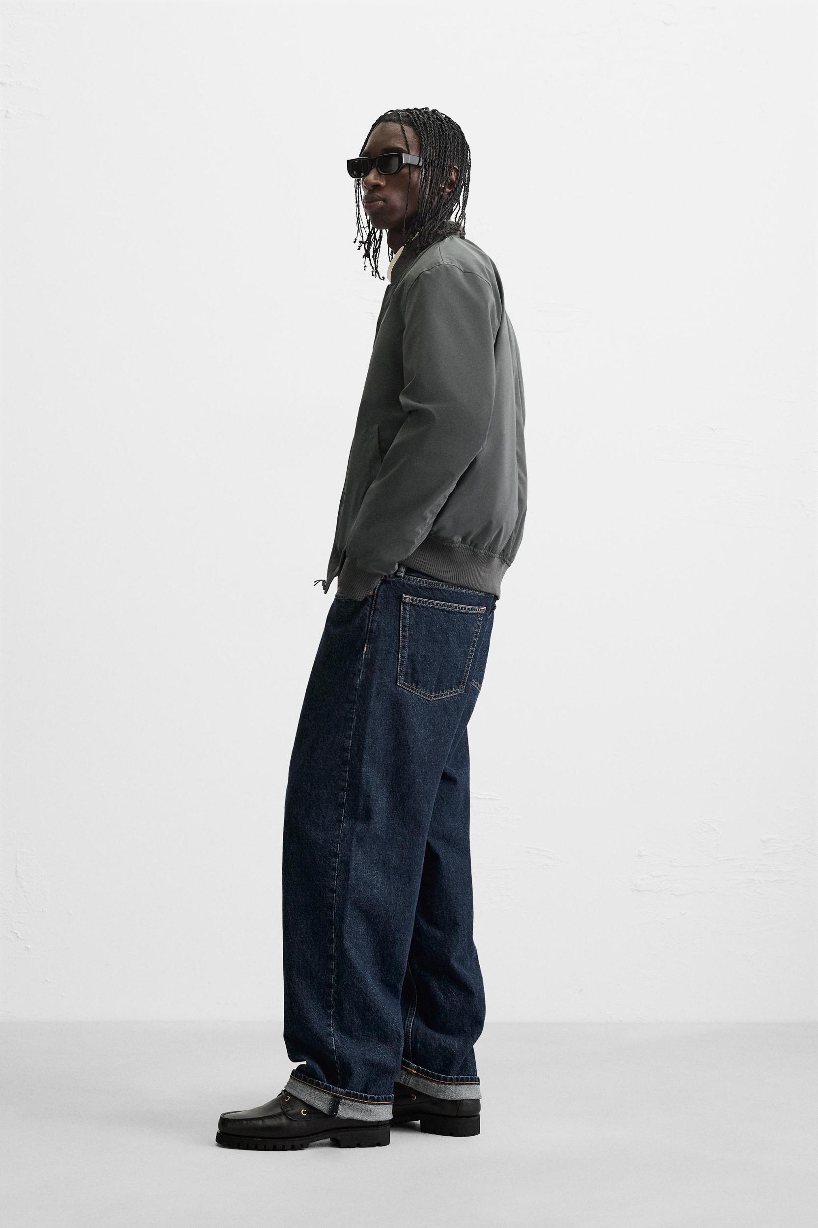 LIGHTWEIGHT BOMBER JACKET Product Image