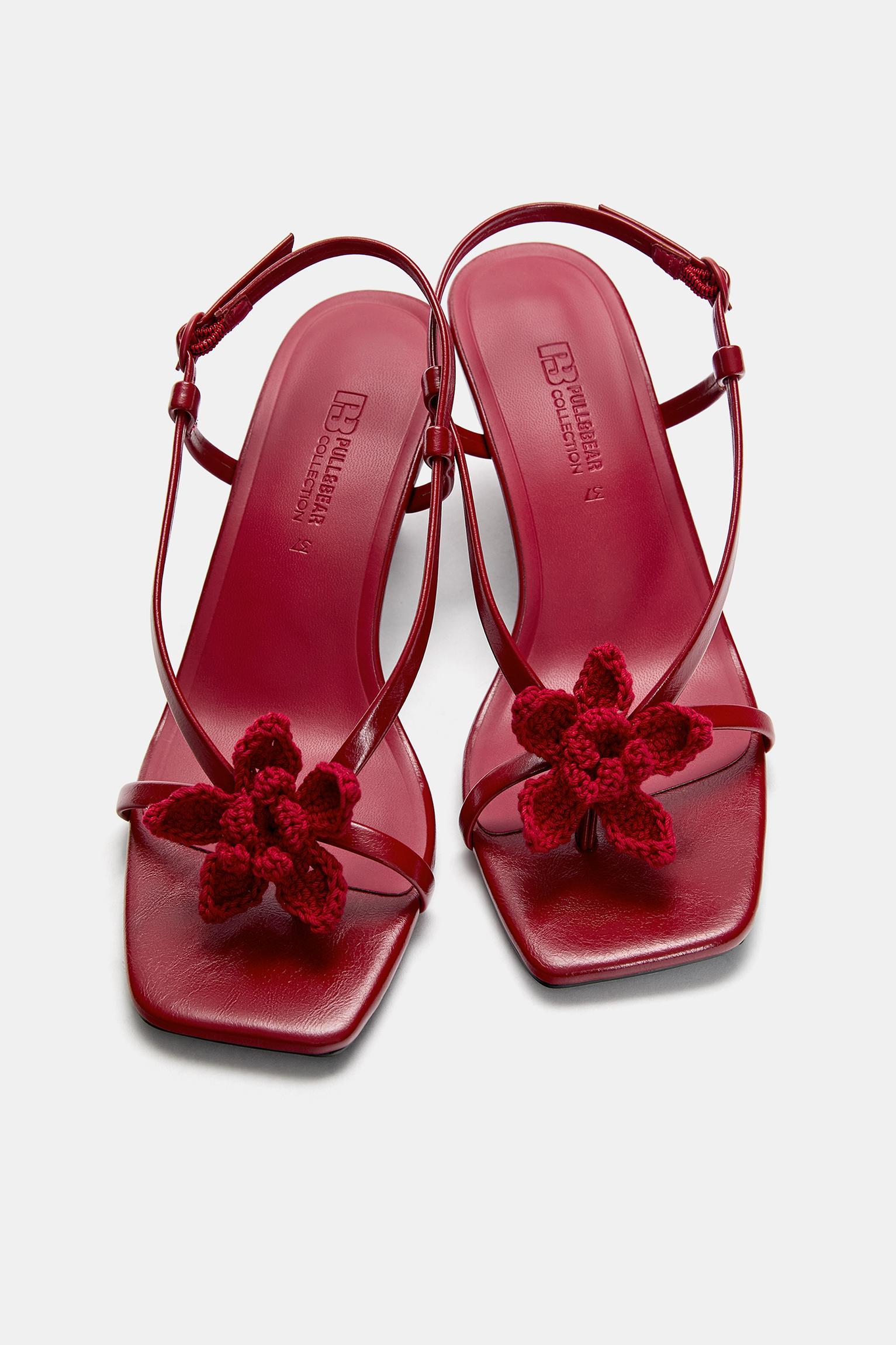 Crochet flower heeled sandals Product Image