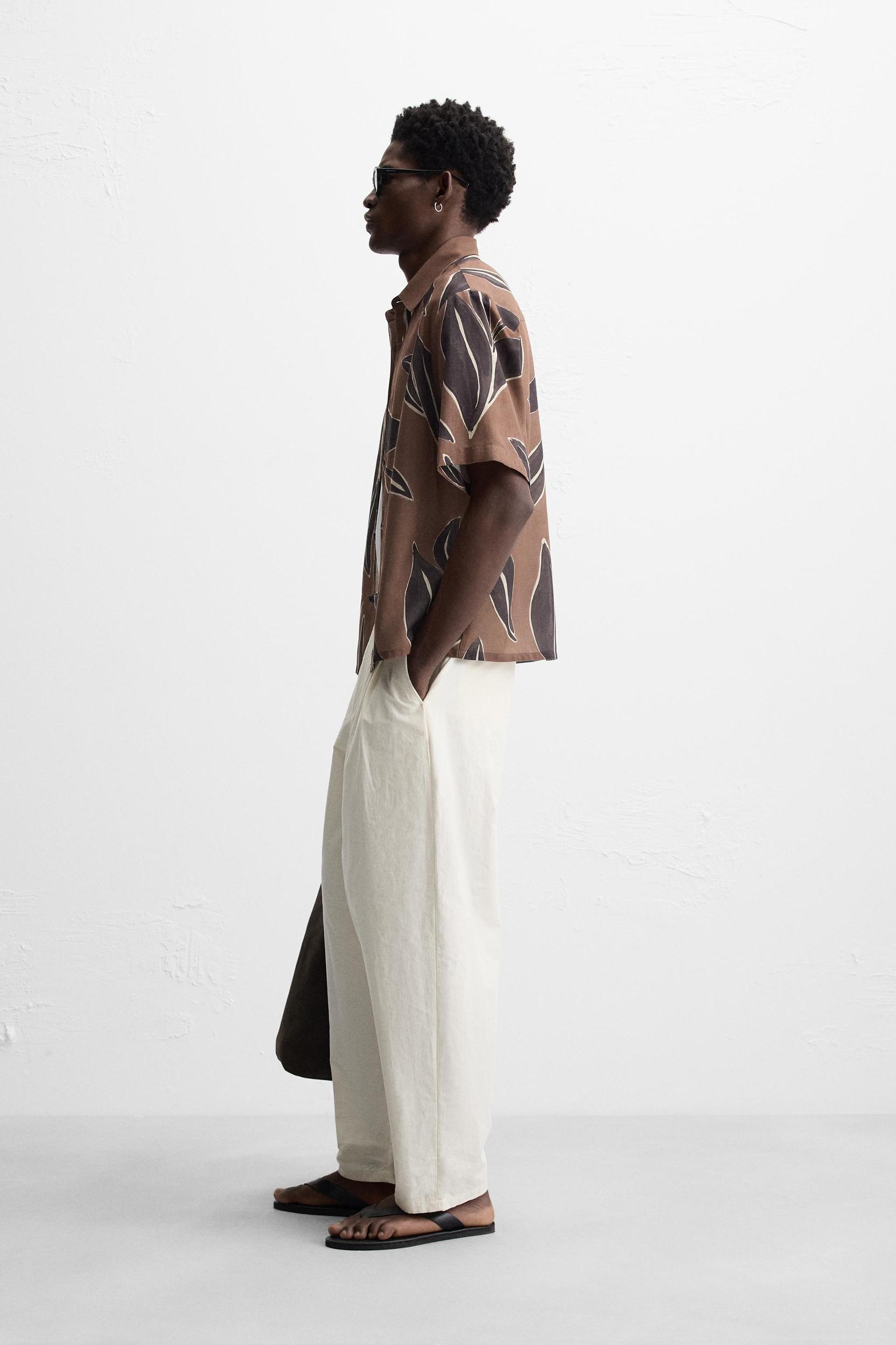 LEAF PRINT SHIRT Product Image