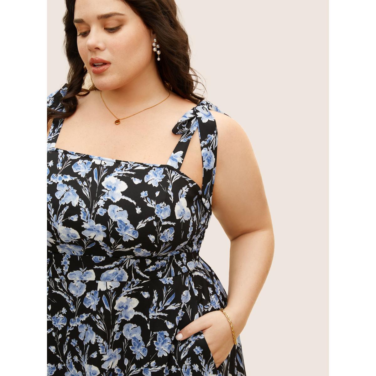 Plus Size Floral Print Tie Knot Shirred Dress Black Women Elegant Tie knot Non Sleeveless Curvy BloomChic 22-24/3X Product Image