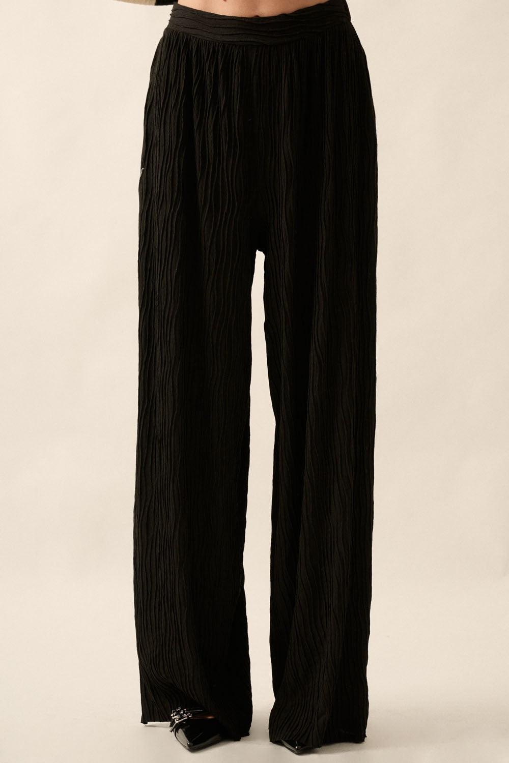 Wavy Texture Rib-Knit Wide-Leg Pants Product Image