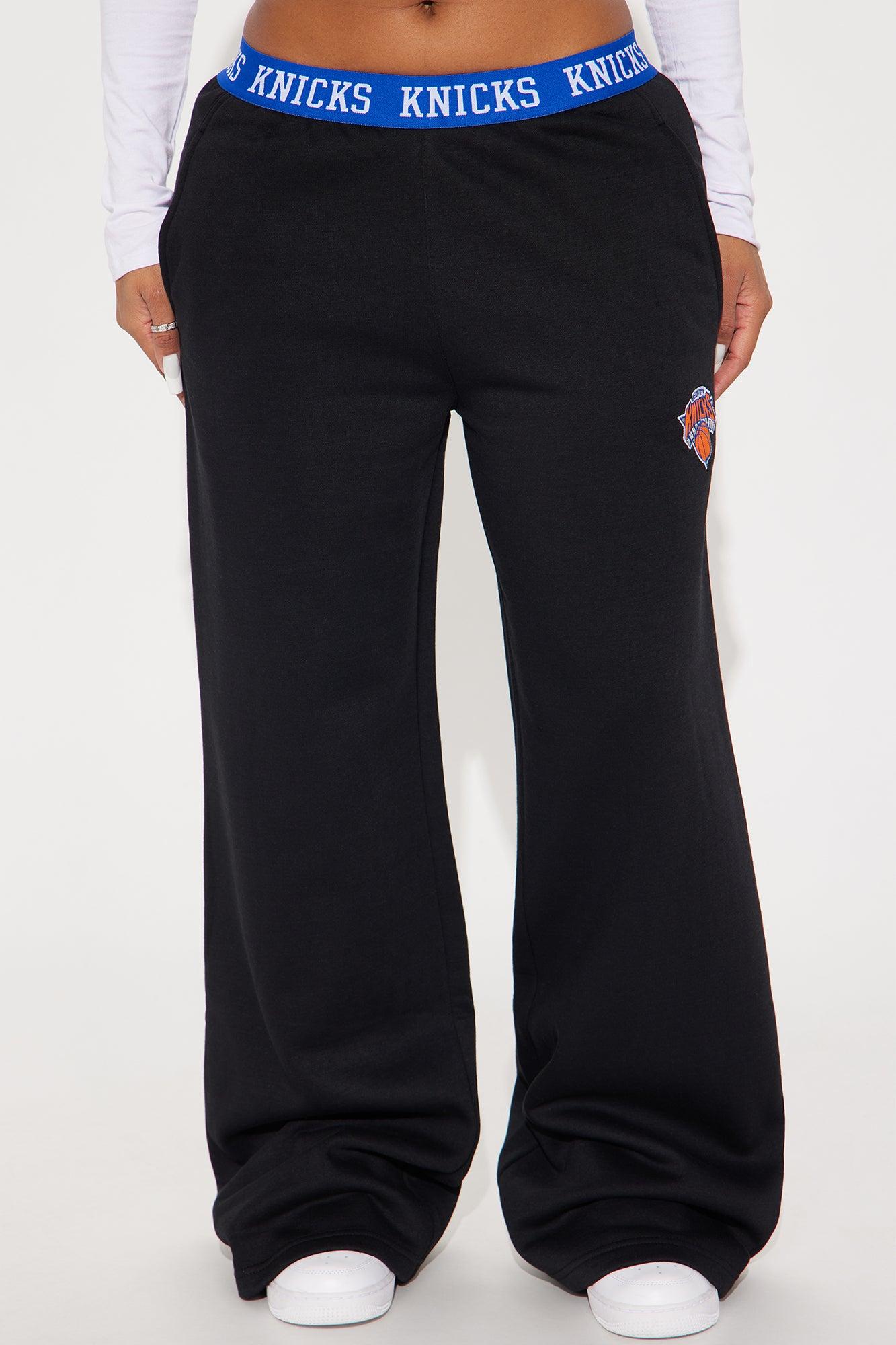 Knicks Free Throw Wide Leg Pant - Black Female Product Image