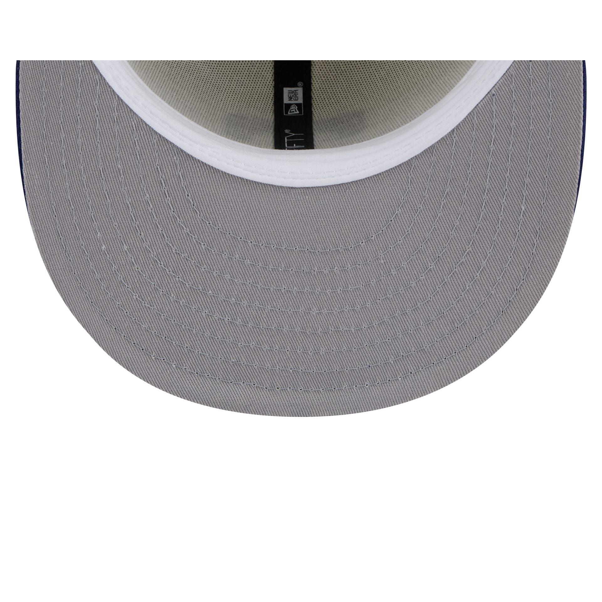 Texas Rangers Chrome 59FIFTY Fitted Hat Male Product Image