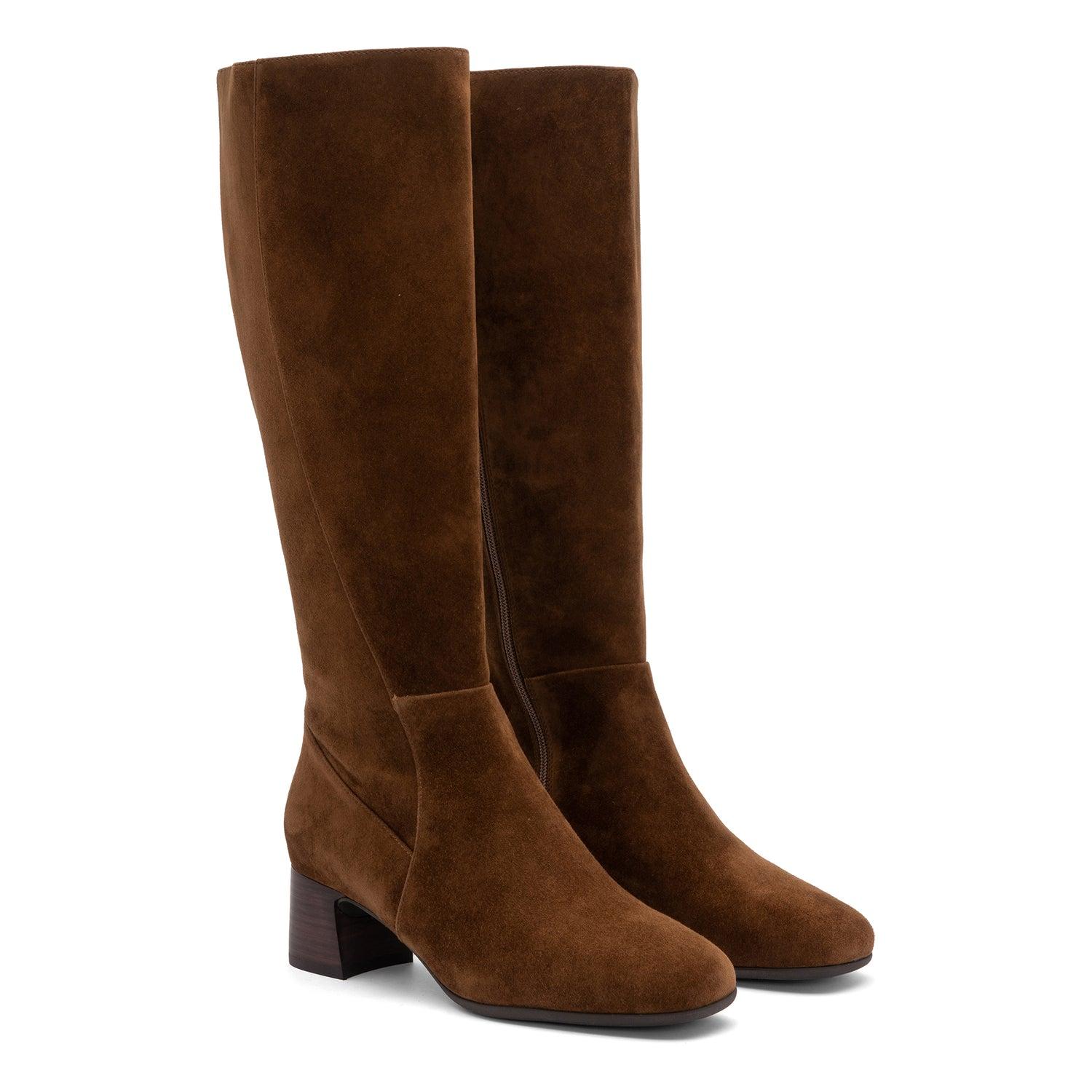 Passage Tall Metatarsal Female Product Image