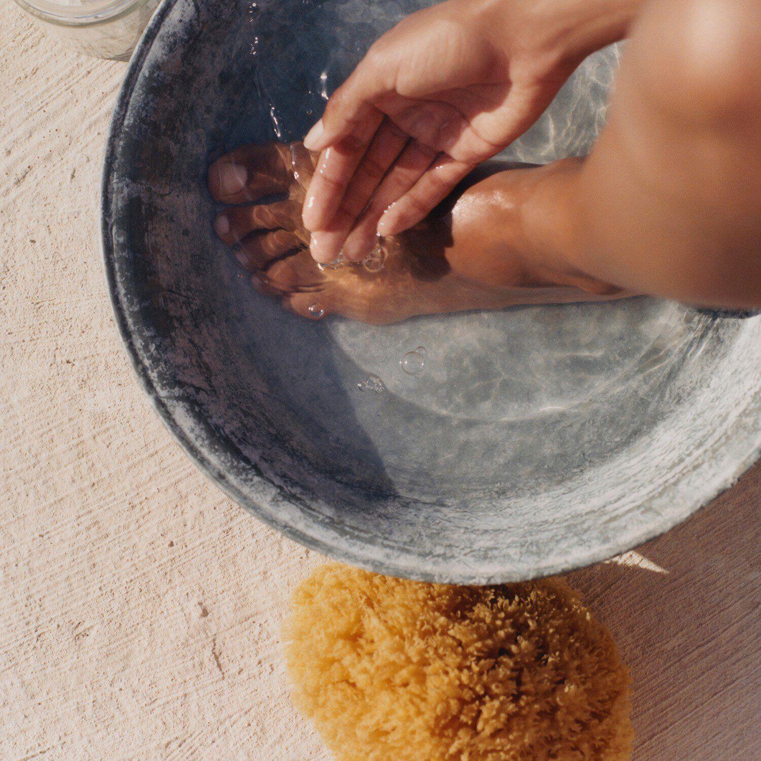 Relaxing Bath Salts Refill  Multi Product Image