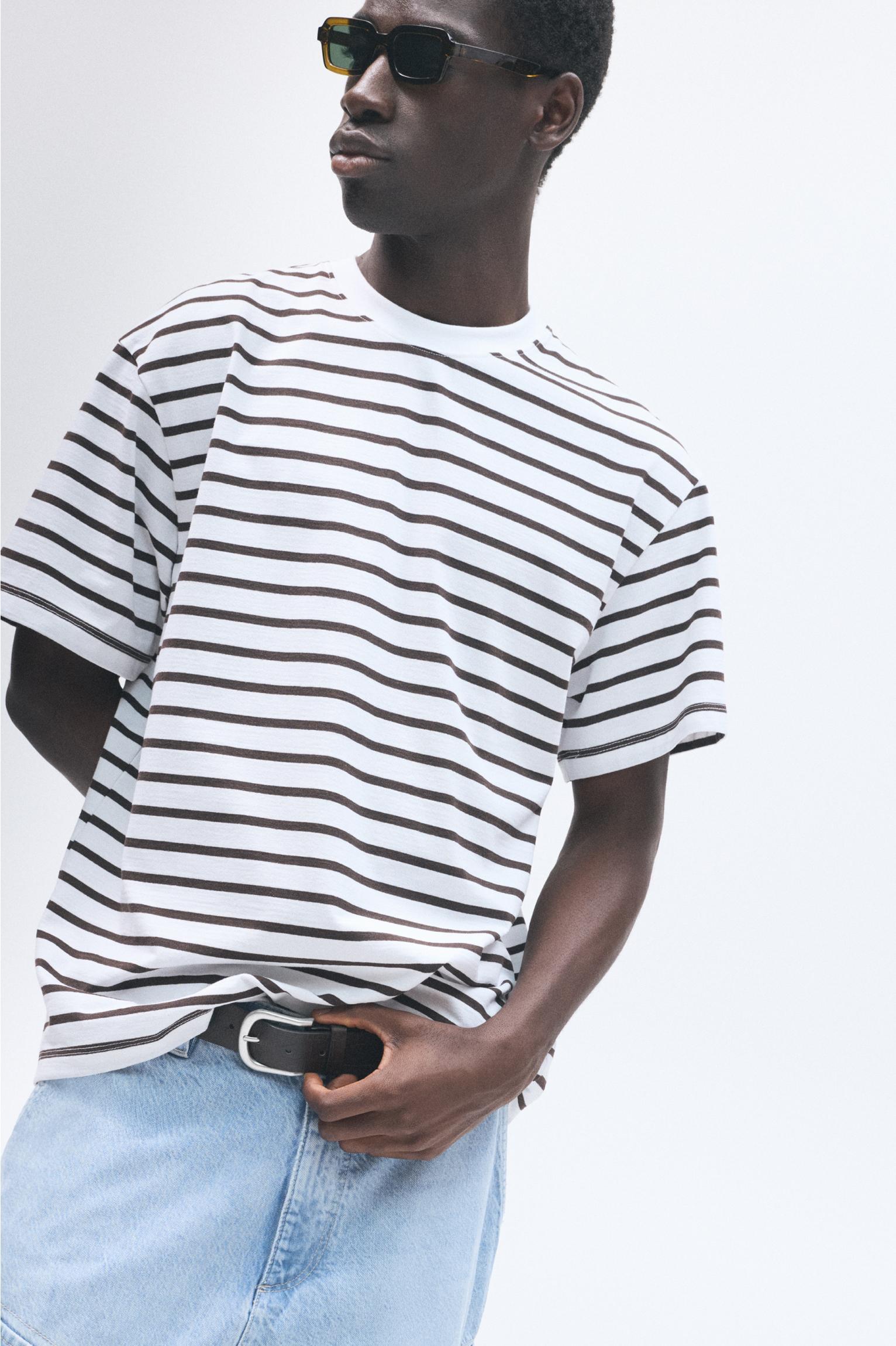 Striped short sleeve T-shirt Product Image