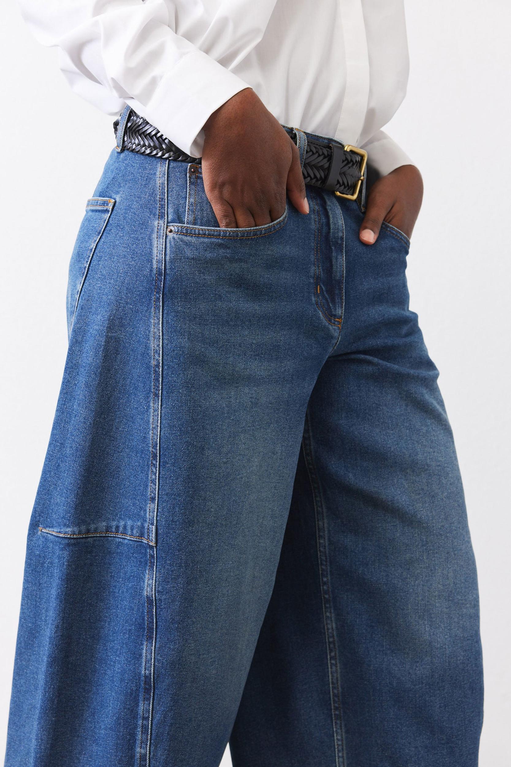 The Wide Barrel Leg Jeans Product Image