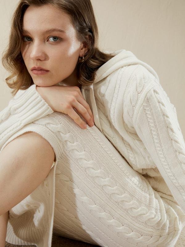 Cable Knit Wool Maxi Skirt Product Image