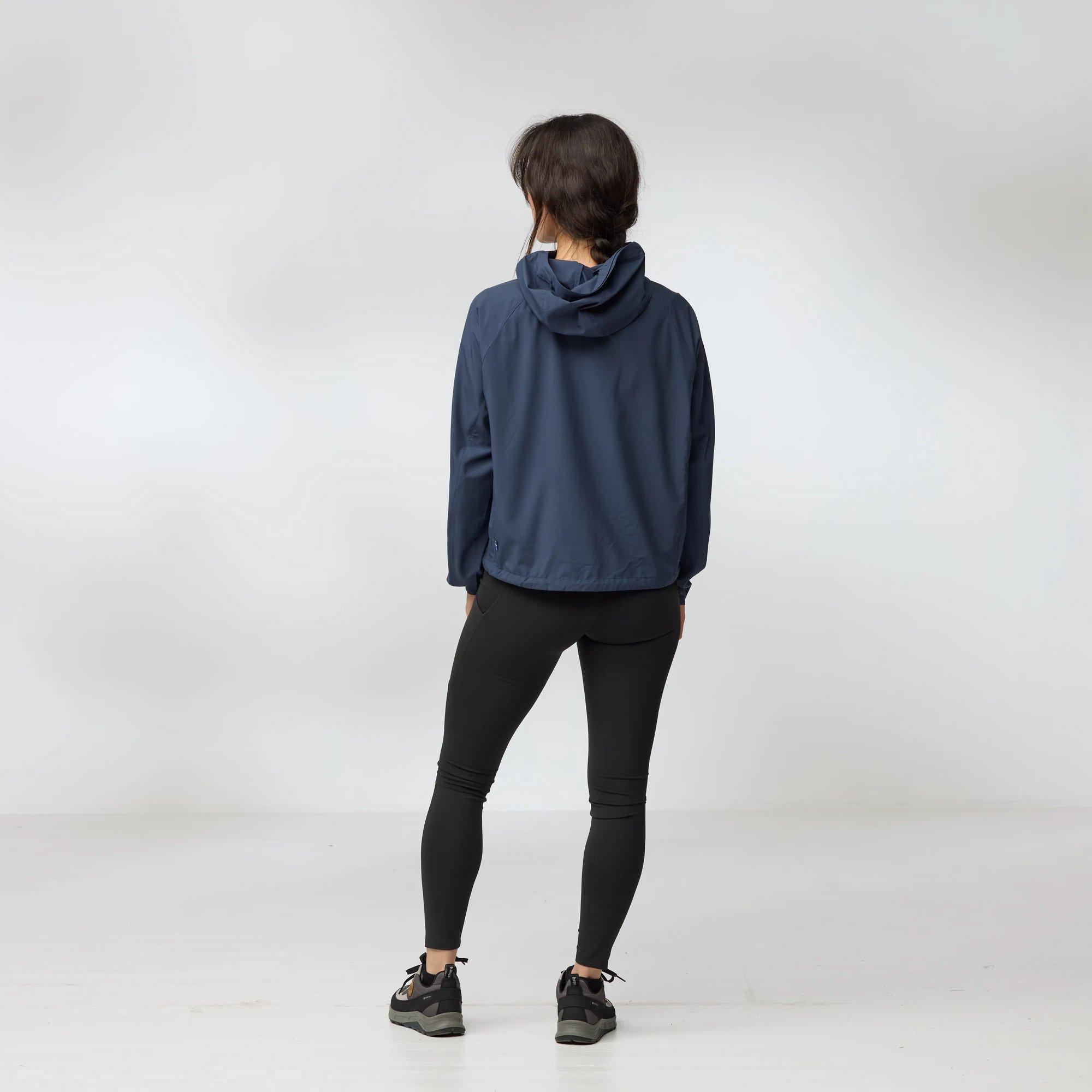 High Coast Short Wind Hoodie W Product Image