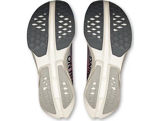 Women's | On Cloudboom Strike Product Image