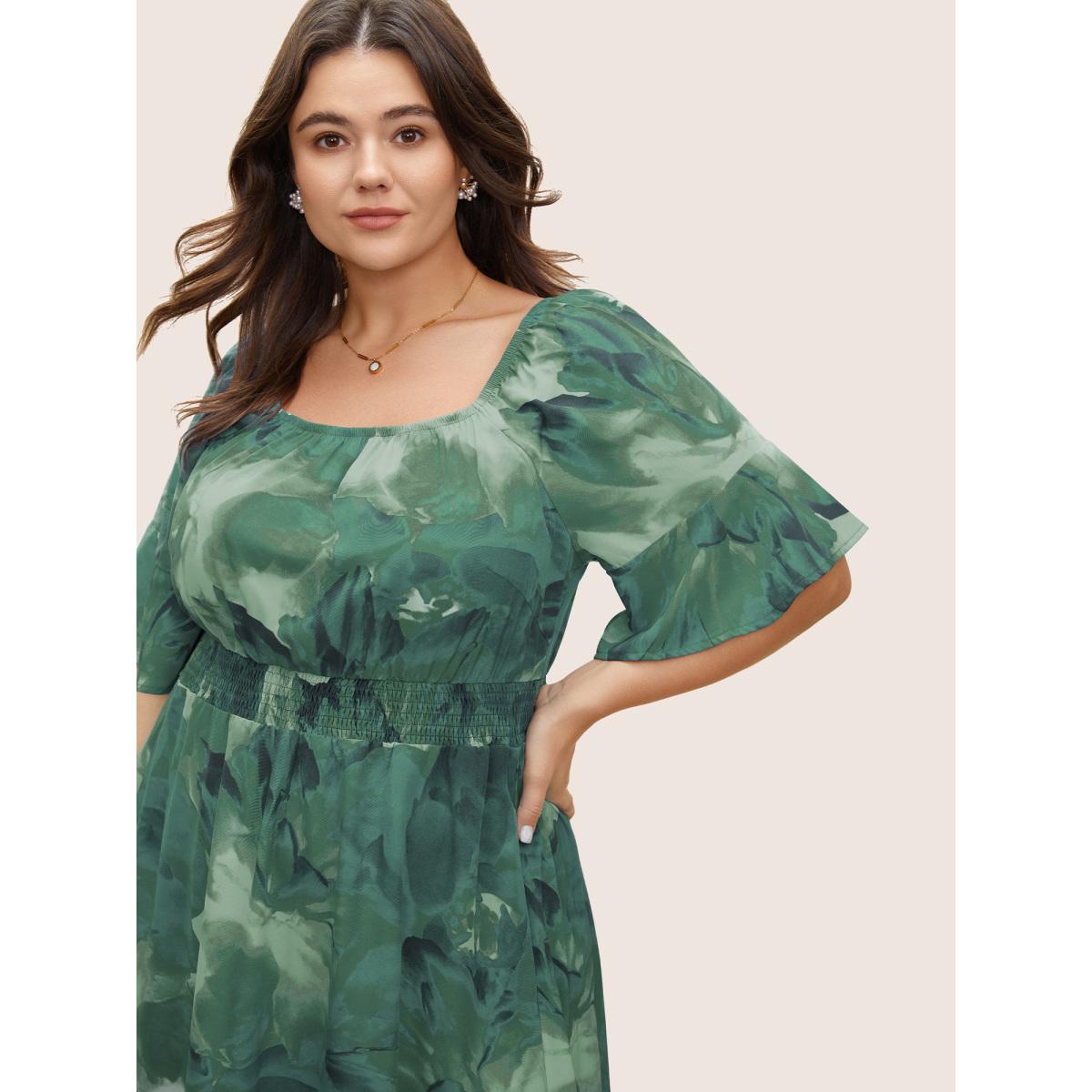 Plus Size Square Neck Floral Shirred Ruffle Sleeve Dress Emerald Women Elegant Non Square Neck Short sleeve Curvy Midi Dress BloomChic 30/6X Product Image