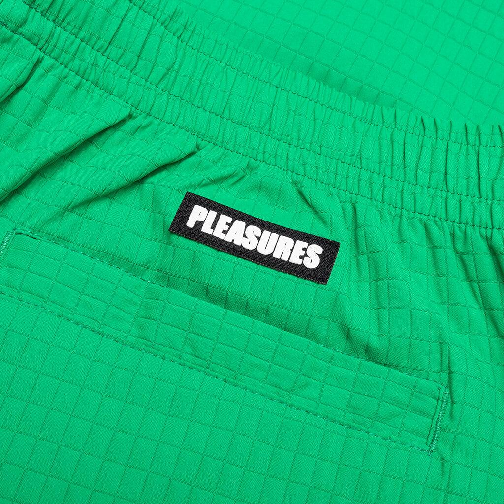 Heart Sport Shorts - Green Male Product Image
