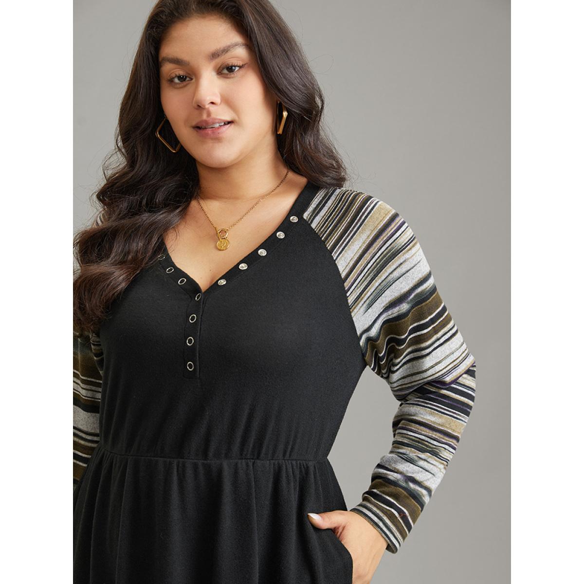 Plus Size Striped Raglan Sleeve Patchwork Elastic Waist Dress Black Women Casual Printed V-neck Long Sleeve Curvy Midi Dress BloomChic 12/L Product Image