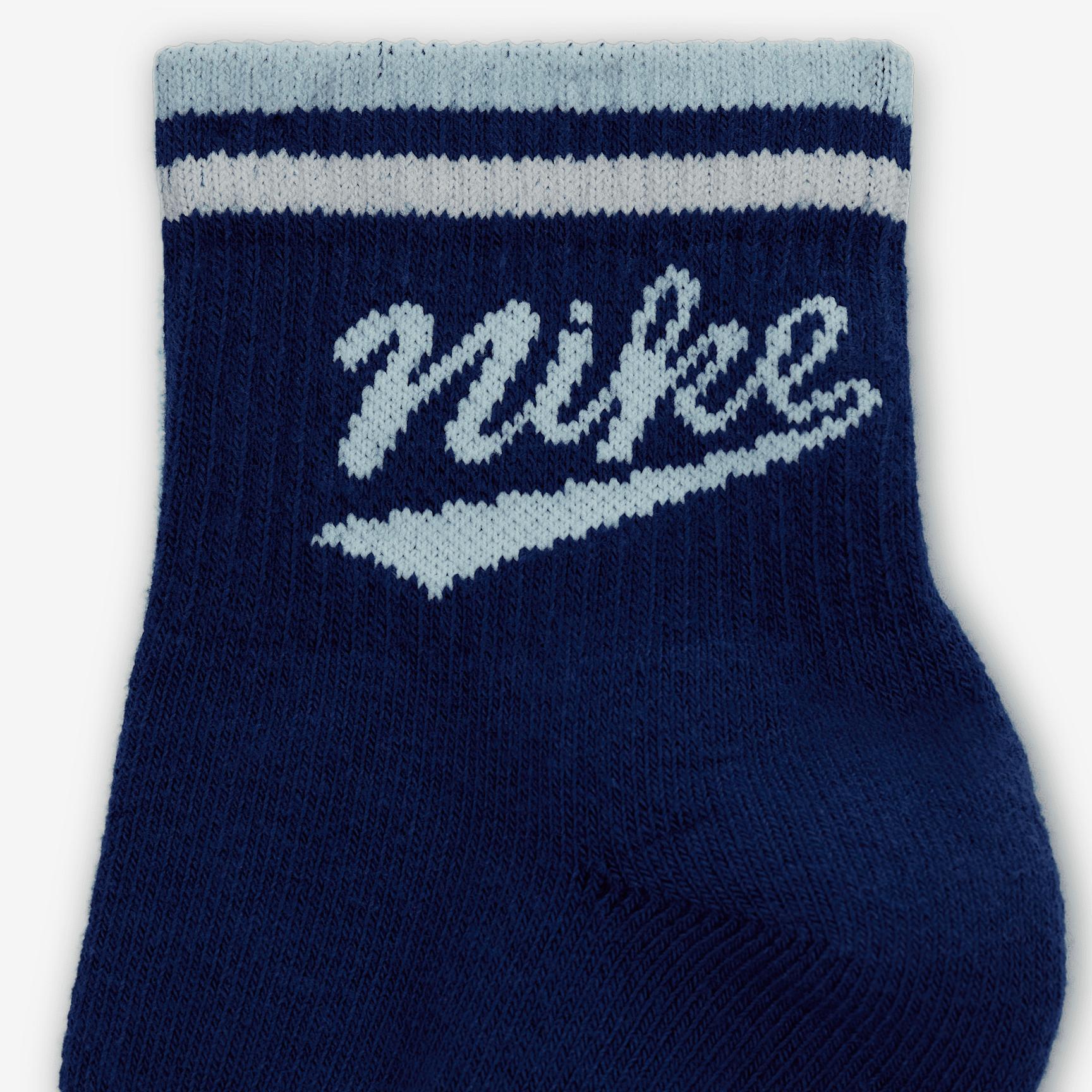 Nike Everyday Plus Ankle Socks (3 Pairs) Product Image