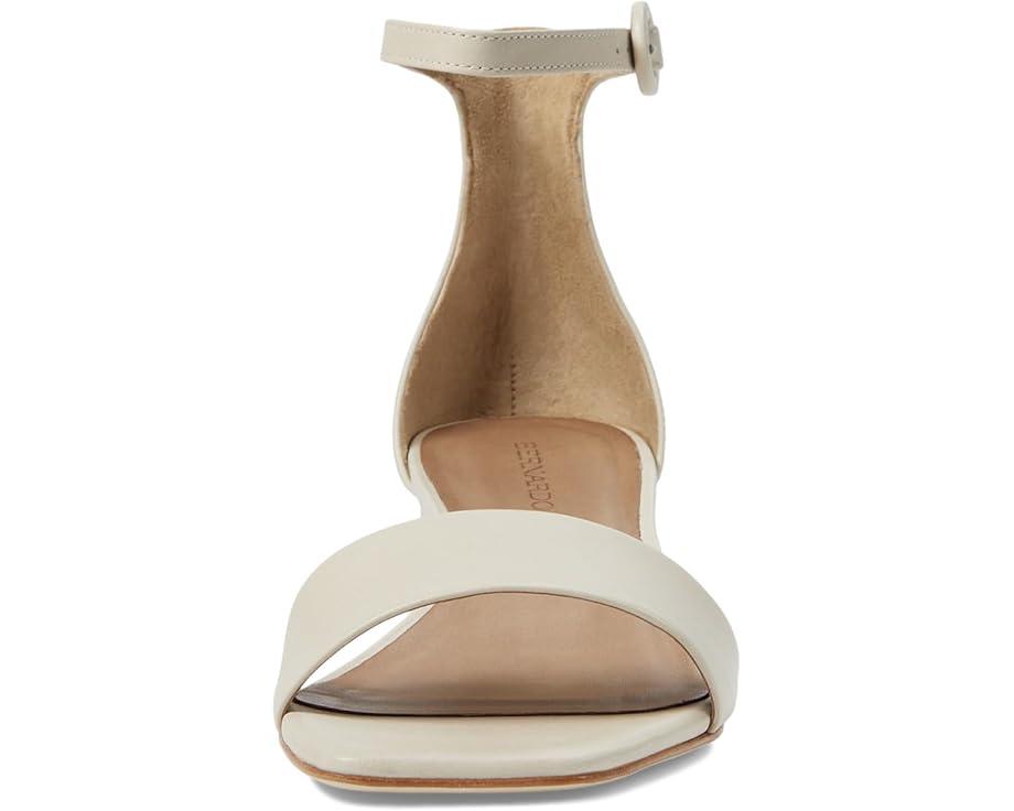 Women's Bernardo Jalena Product Image