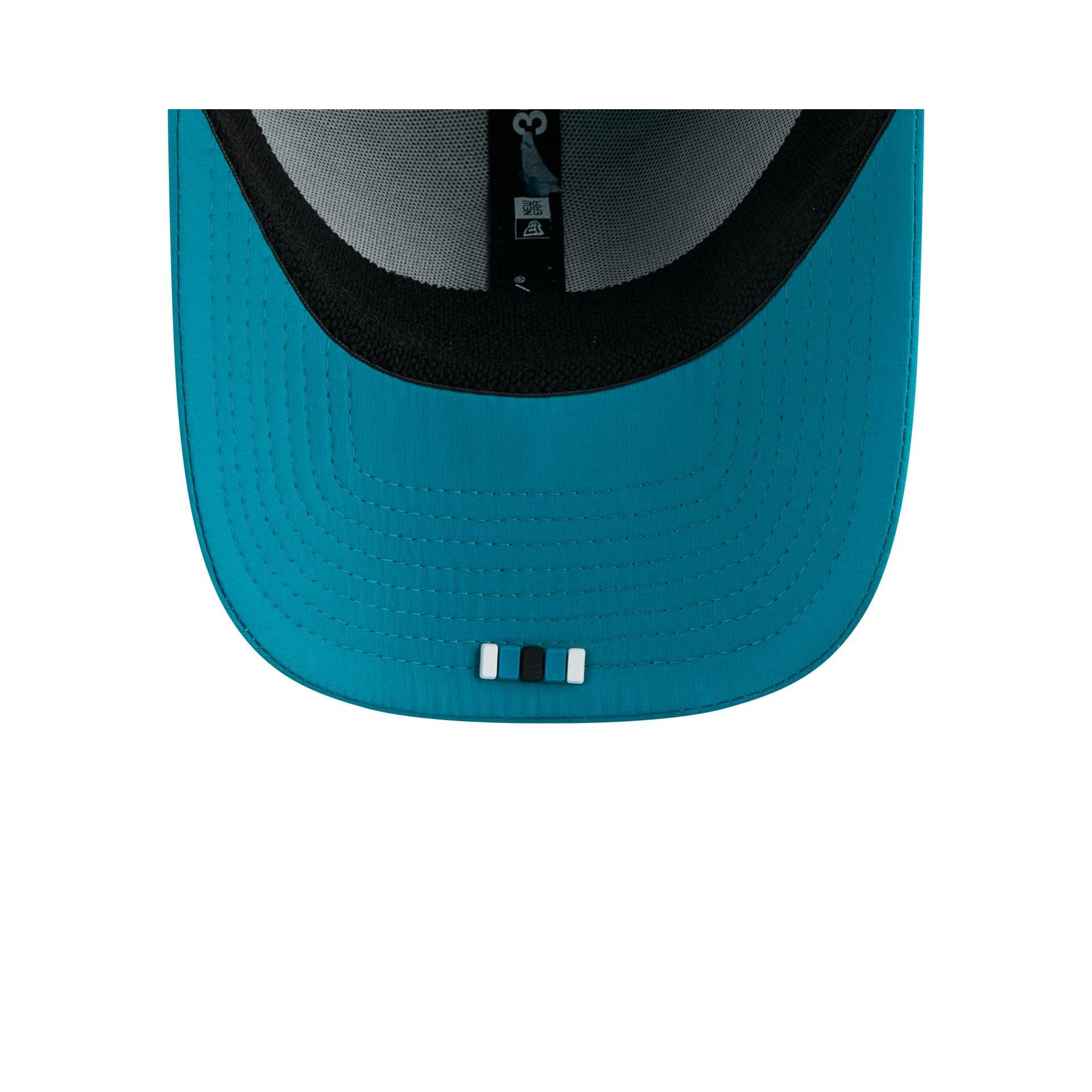 Jacksonville Jaguars 2025 Sideline Hot Weather 39THIRTY Stretch Fit Hat Male Product Image