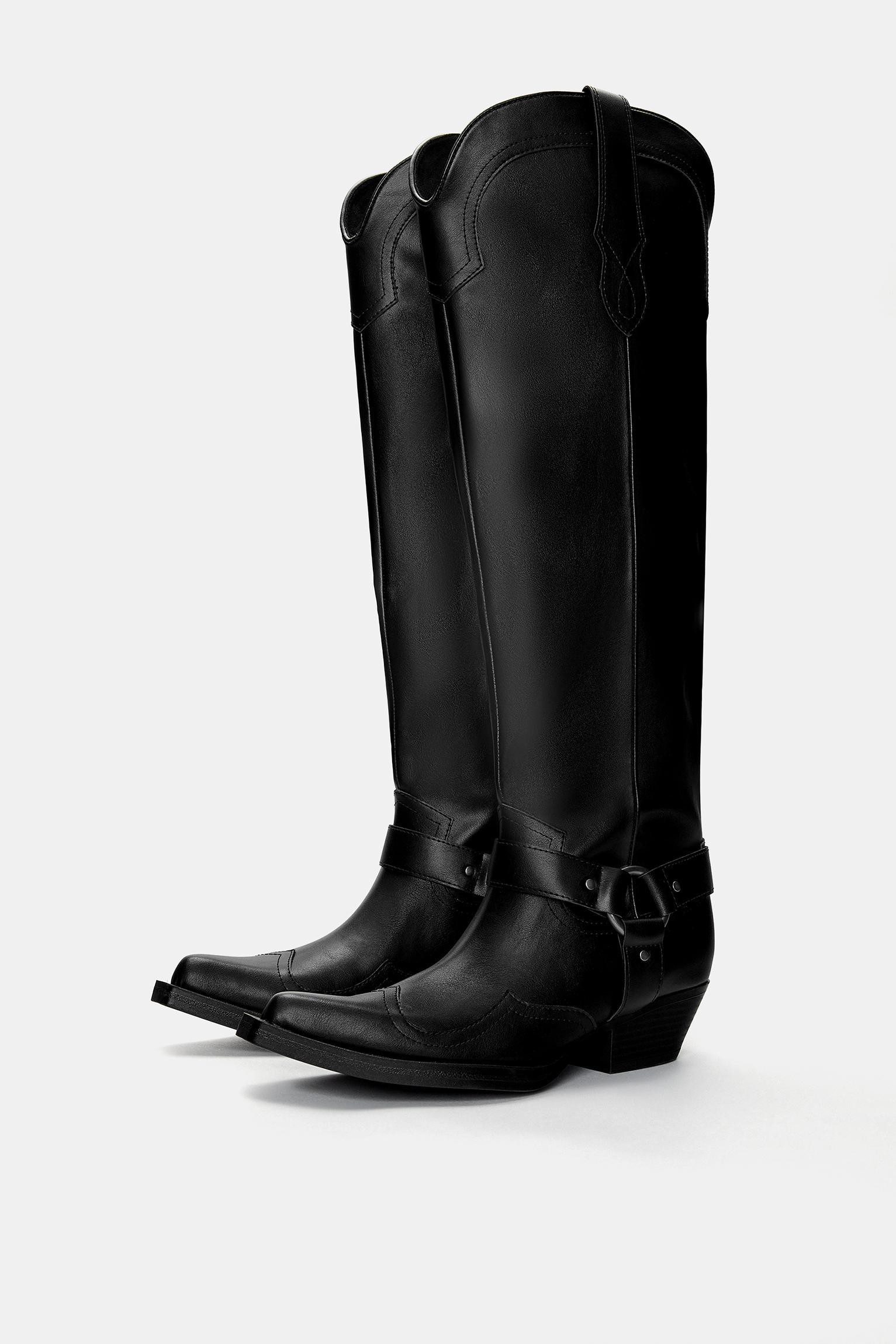 Heeled cowboy boots Product Image