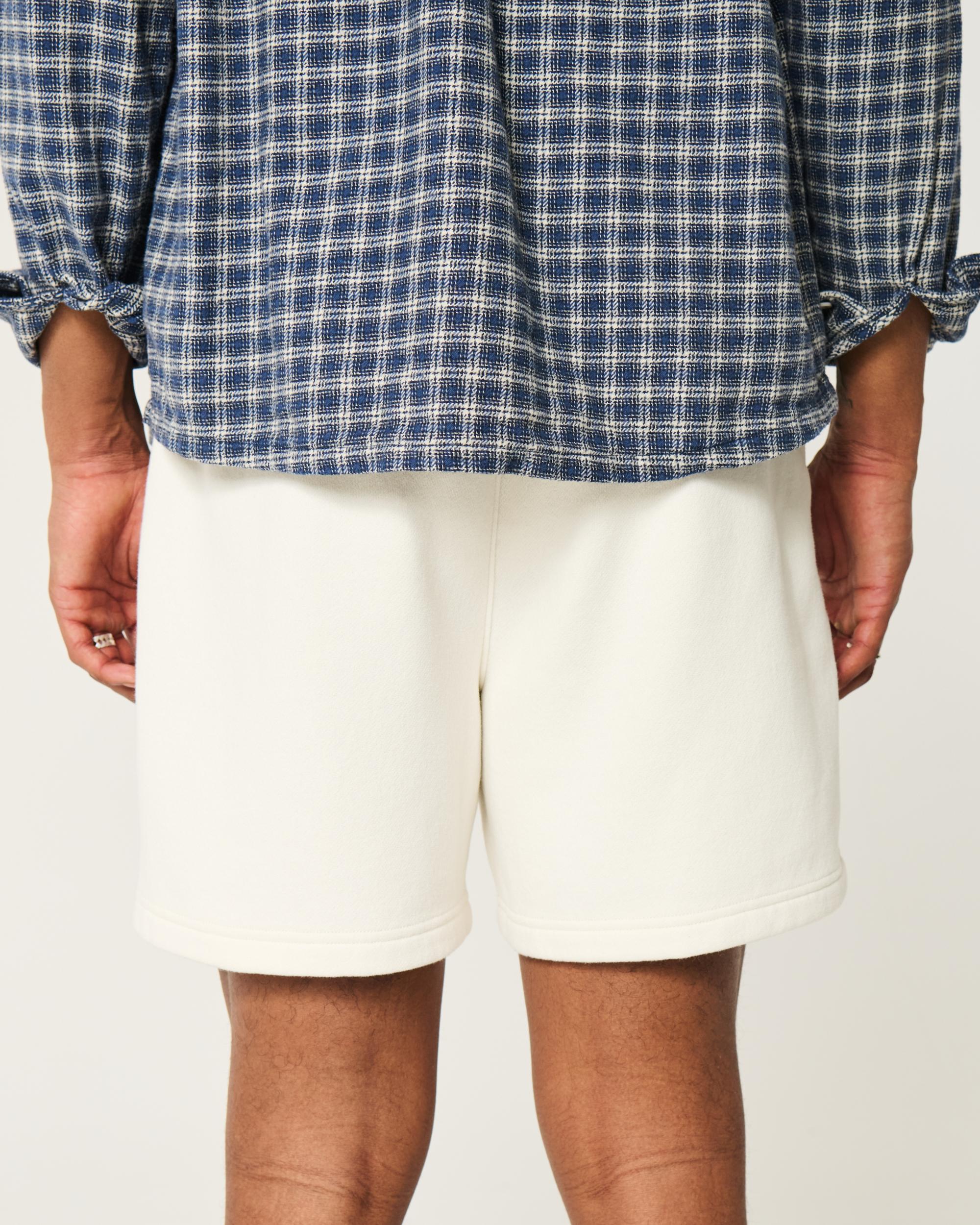 Mid-Thigh Fleece Duke Blue Devils Graphic Shorts Product Image