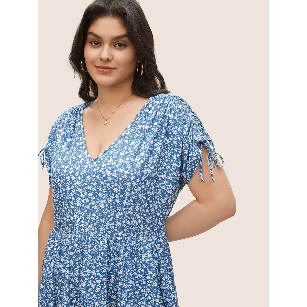 Plus Size Ditsy Floral Drawstring Batwing Sleeve Ruffle Hem Dress Blue Women Elegant Non V-neck Short sleeve Curvy Midi Dress BloomChic 22-24/3X Product Image