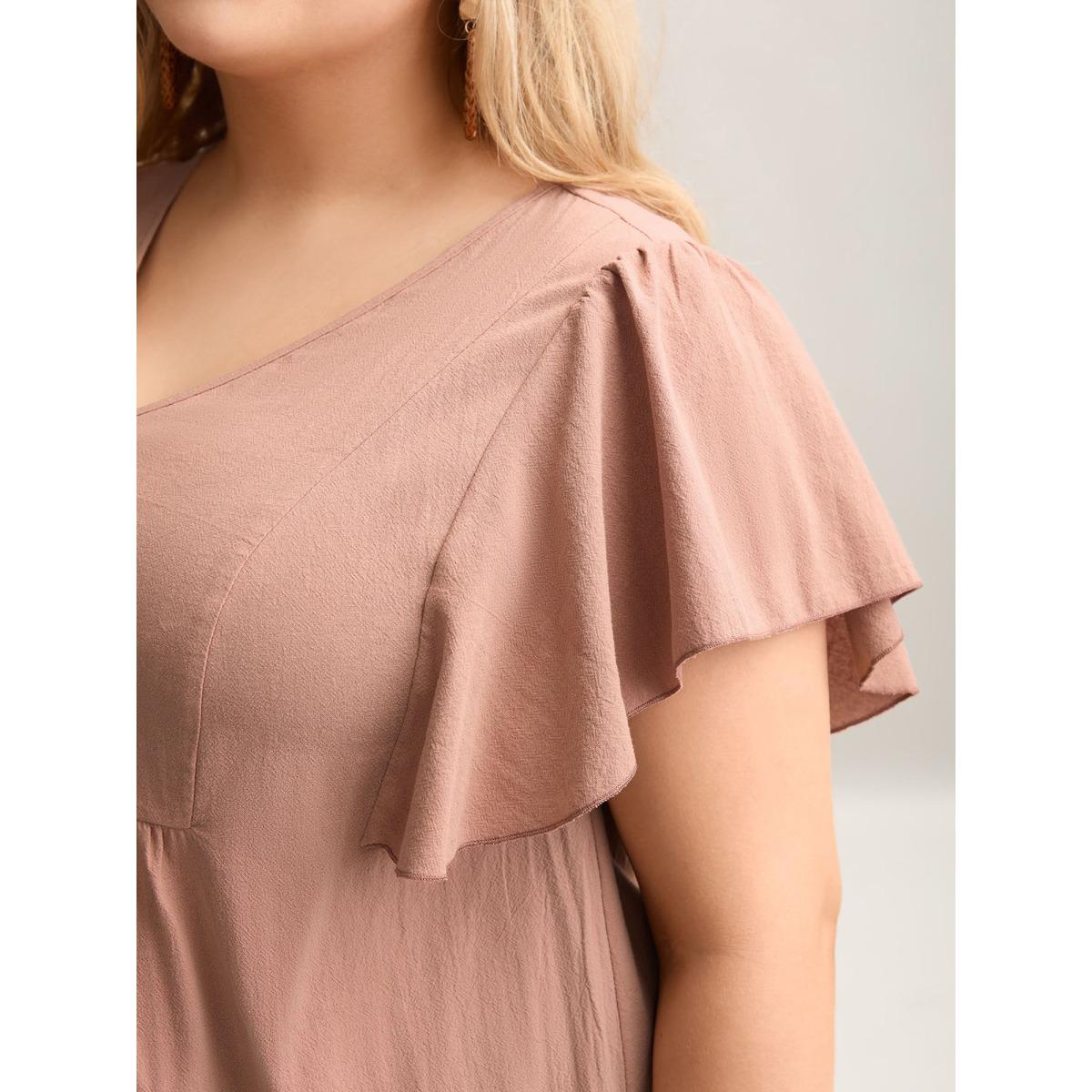 Plus Size Crepe Pure Cotton Flutter Sleeve V-Neck Blouse Women Resort Short sleeve V-neck Vacation Blouses BloomChic 26/4X Product Image