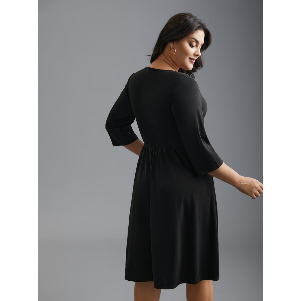 Plus Size Striped Patchwork Contrast Knit Dress Black Women Elegant Contrast Knit Dresses Bloomchic 28/5X Product Image