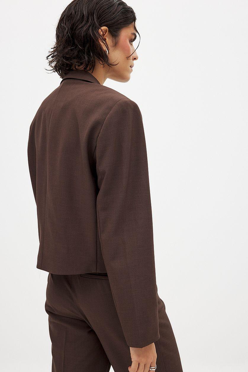 Short Tailored Straight Blazer Product Image